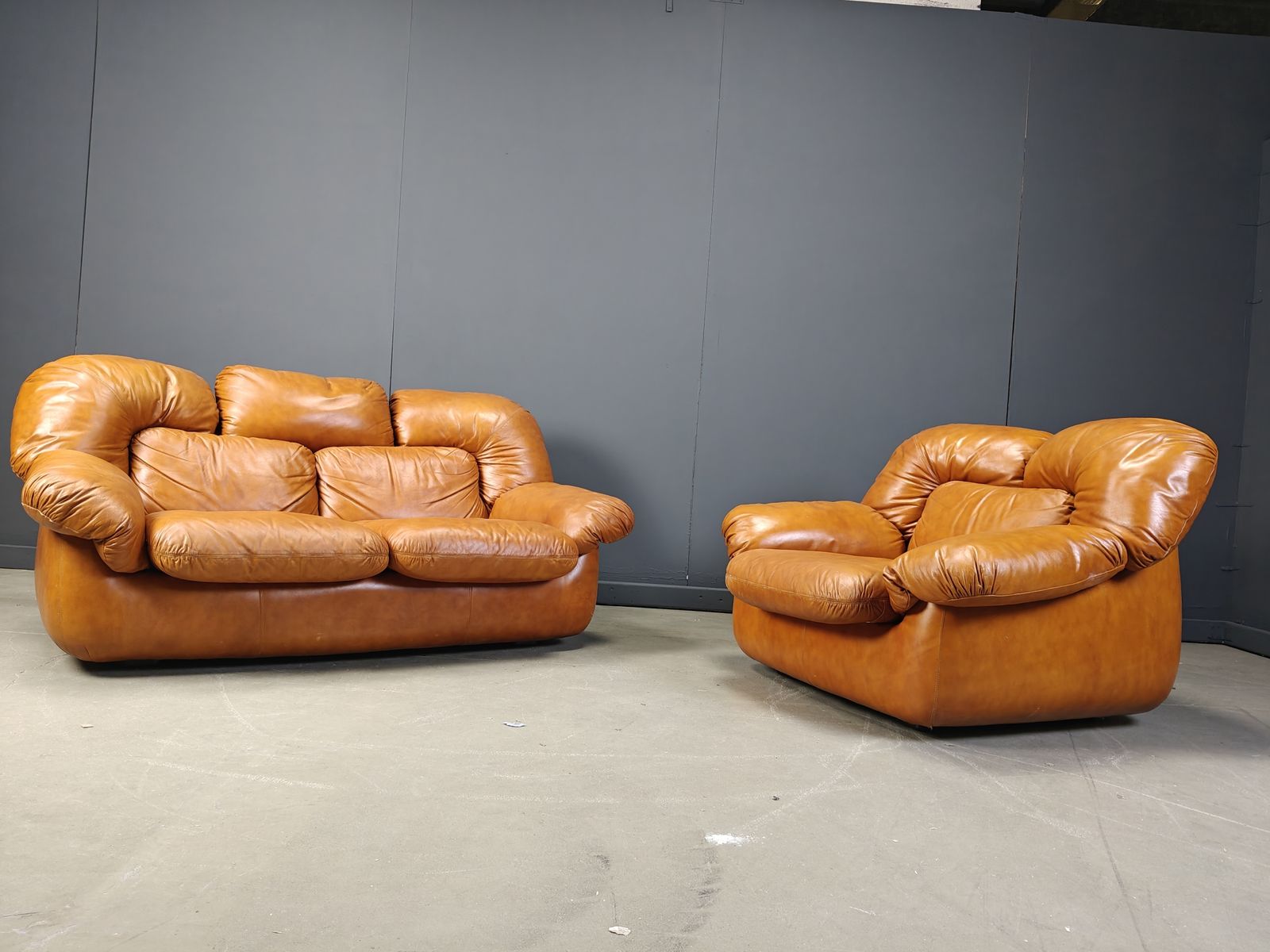 Mid Century Italian Leather Sofa Set By Ercole Biella For Grappeggia, 1970s photo Furniture