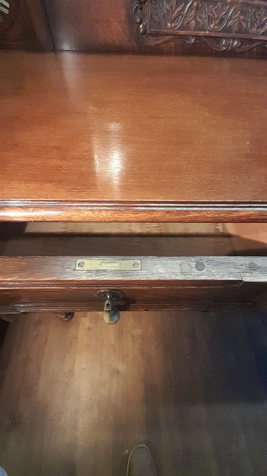 Furniture High Quality Early 20th Century Jacobean Style Dressing Table. Barley Twist photo