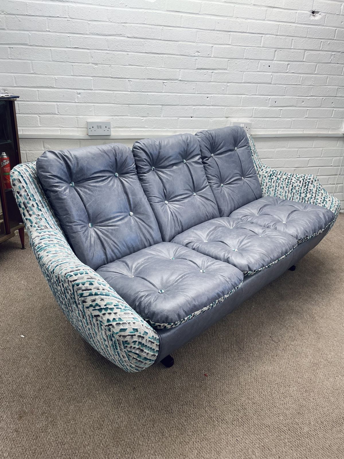 Original Parker Knoll Statesman Suite ( 3 Seater Sofa And 2 Single Swivel Chairs) Newly Refurbished photo furniture