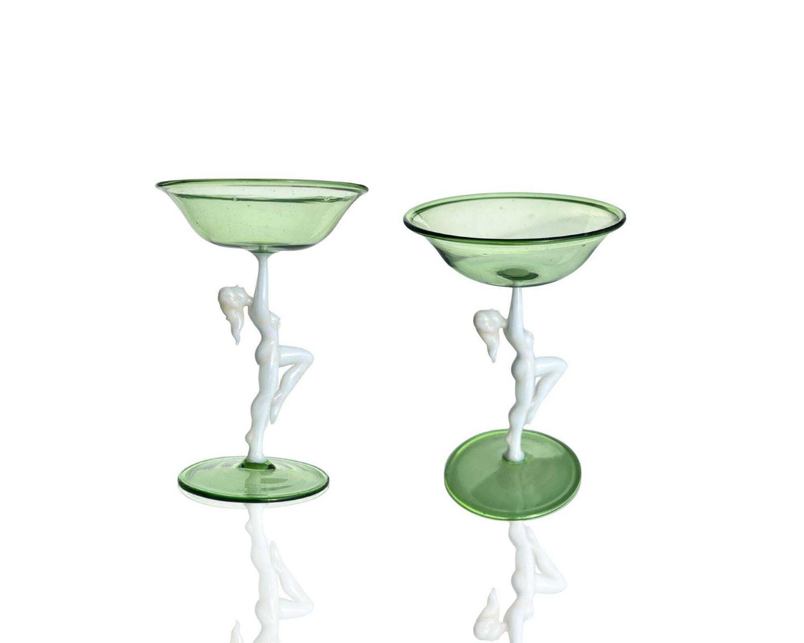 Bimini Glass Fritz Lampl | Karaf En 5 Cordial Coupes | Groen Met Wit Opaal photo for sale