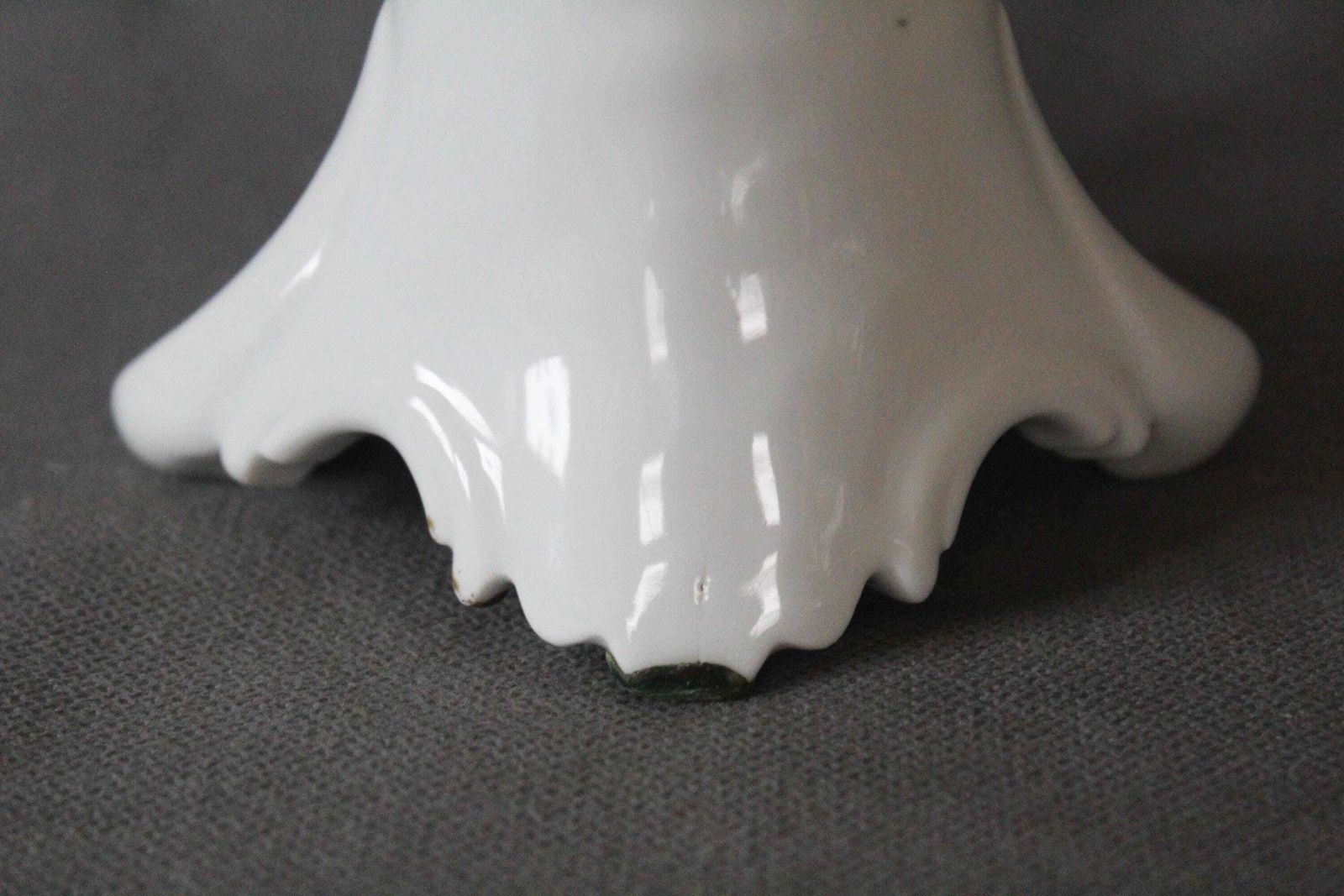 photo vinterior Large Antique Vieux Paris Porcelain Vase, Louis Philippe Bridal Vase, Spill Vase, Thistle Shape, Mantel Vase, Wedding Vase, Hand Painted