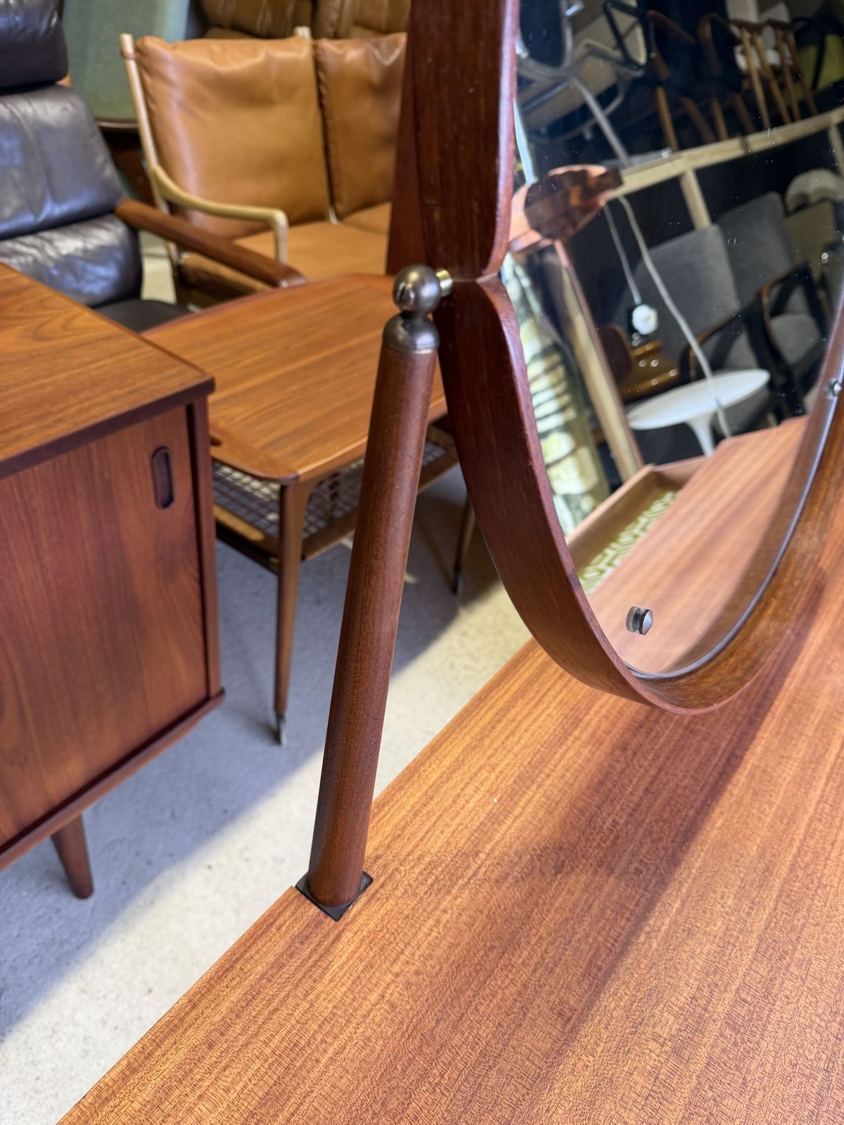 Mid Century Elliots Of Newbury Dressing Table & Stool, Vanity Table photo buy