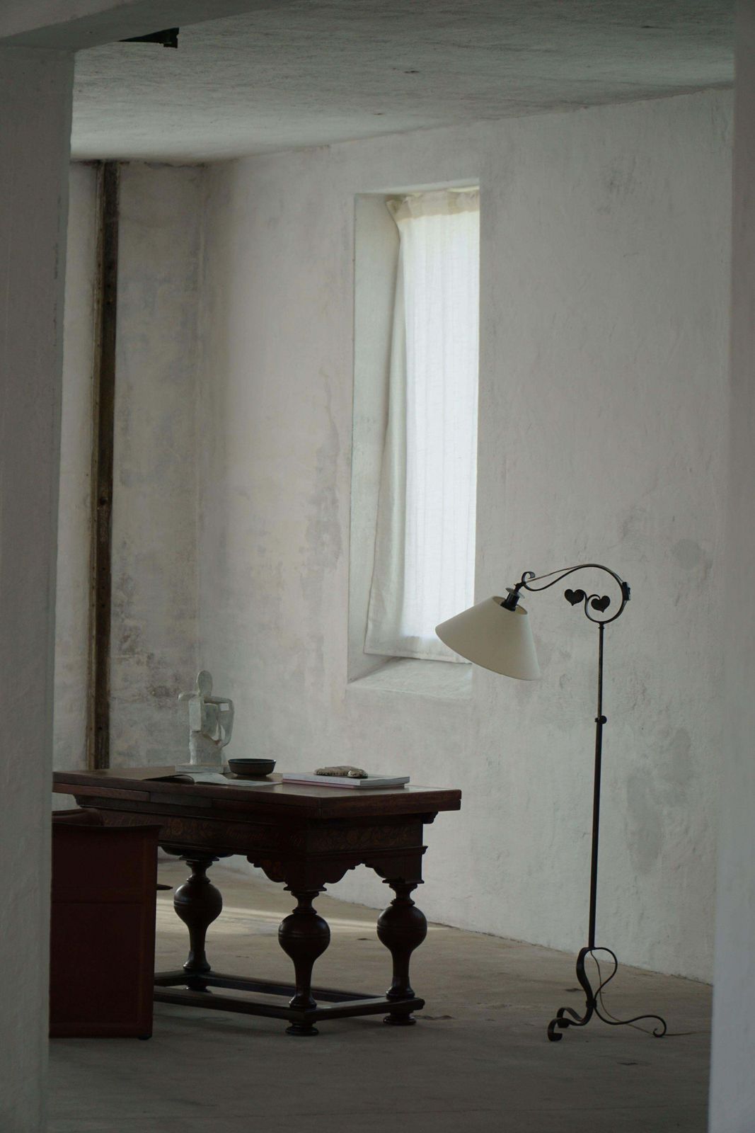 photo vinterior Extendable Oak Table With Intarsia, Baroque, Danish Cabinetmaker, 19th Century