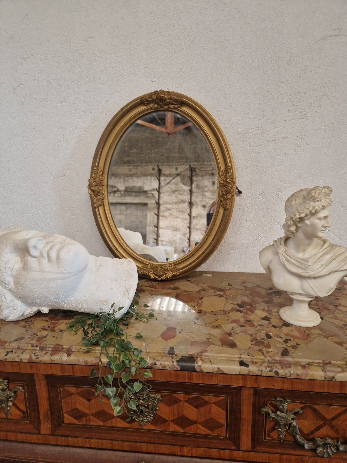 photo vinterior 19th Century French Oval Mirror Louis XVI Style
