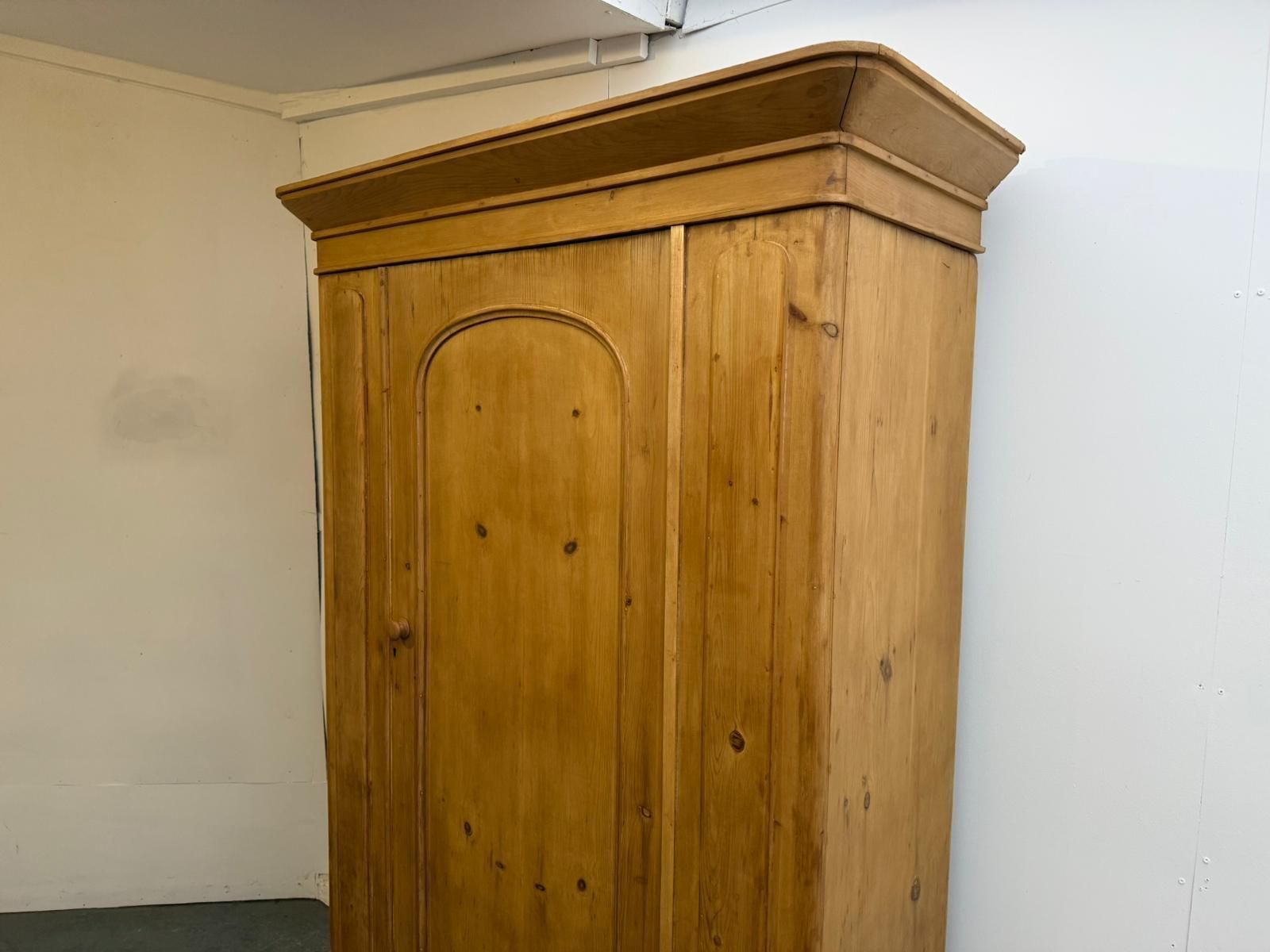 A Super Victorian Pine Classic English 4 Piece Wardrobe photo vintage