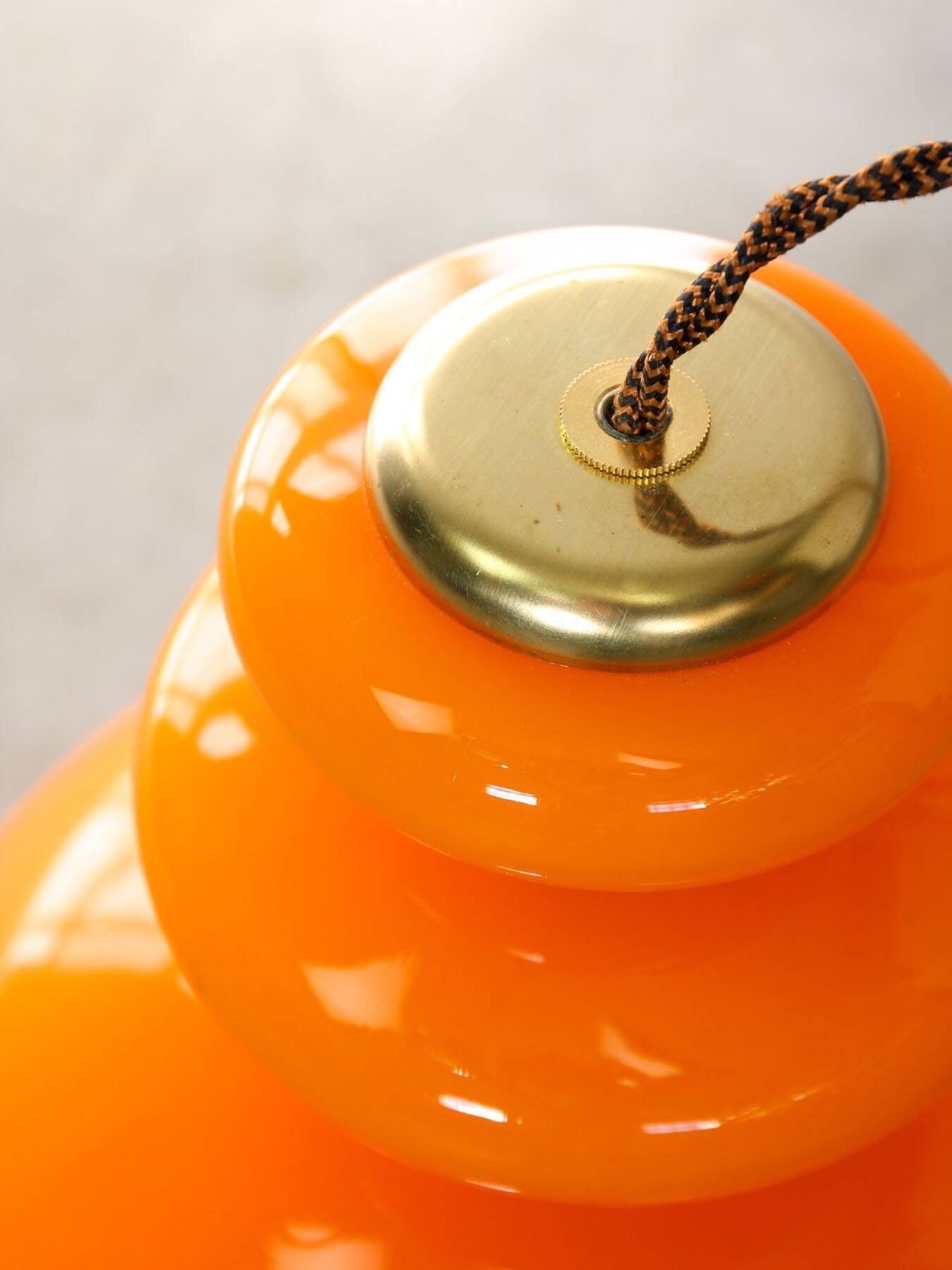 photo vintage Mid Century Italian Orange Glass & Brass Pendant Lamp, 60s