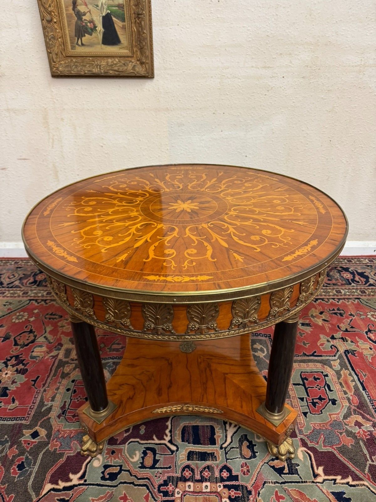 Stunning Round French Kingwood Marquetry Inlaid Centre Table/Accent Table photo for sale