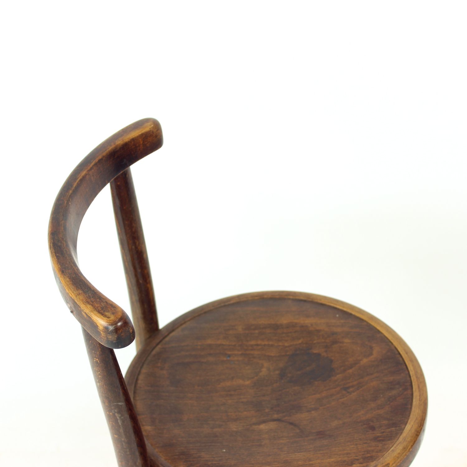 photo vinterior 1950s Round Bentwood Child Chair By Tatra