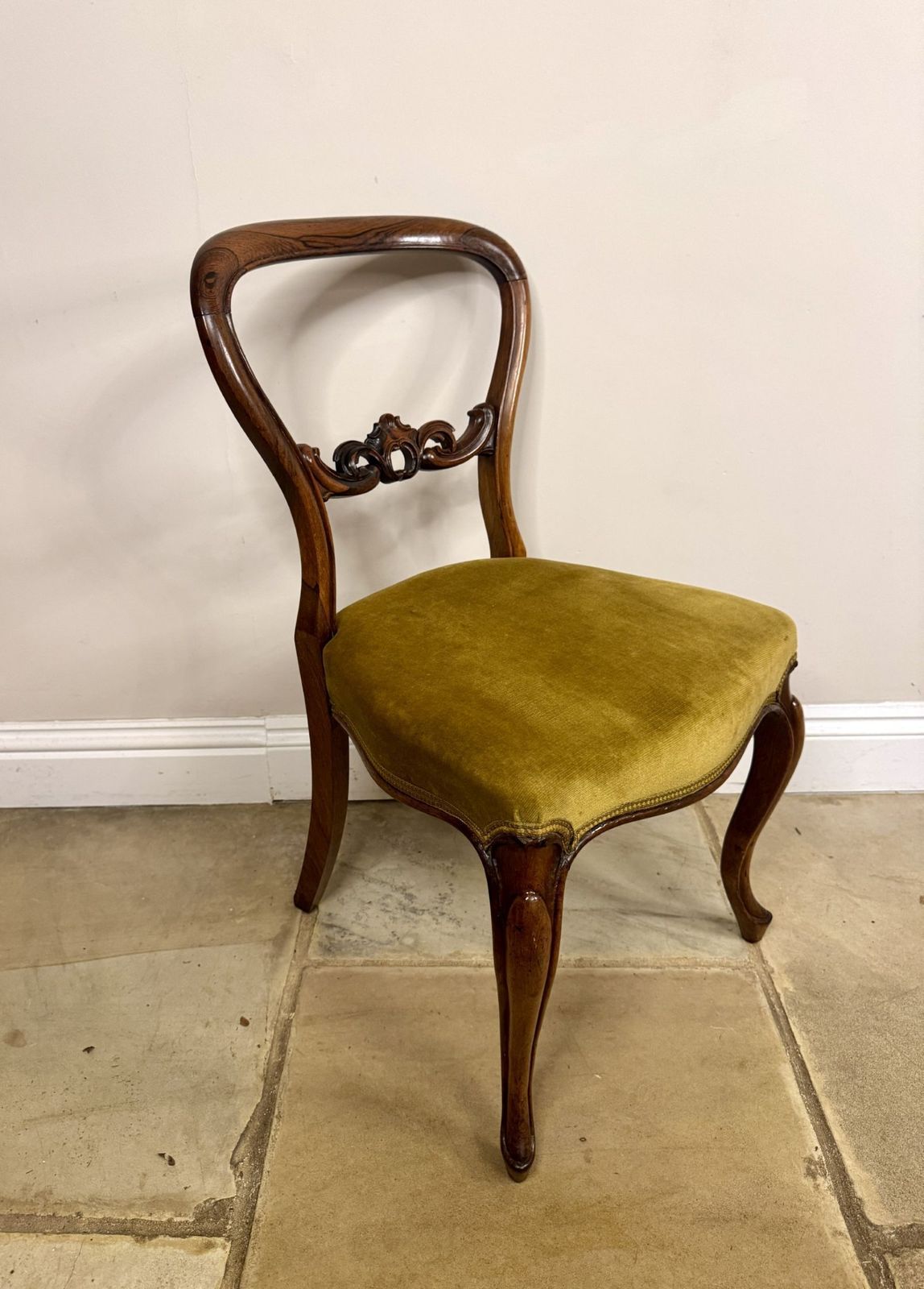 Stunning Quality Set Of Six Antique Rosewood Balloon Back Dining Chairs photo vinterior