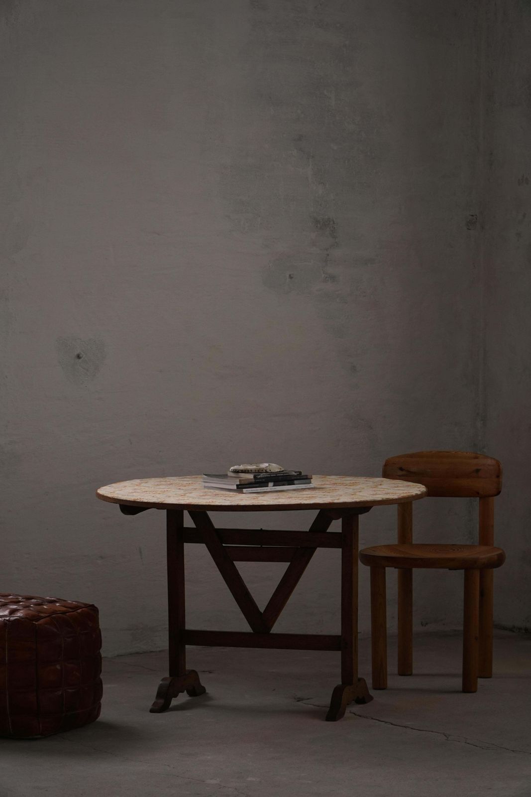 19th Century French Vigneron Round Tilt Top Table With Floral Textile Top photo furniture