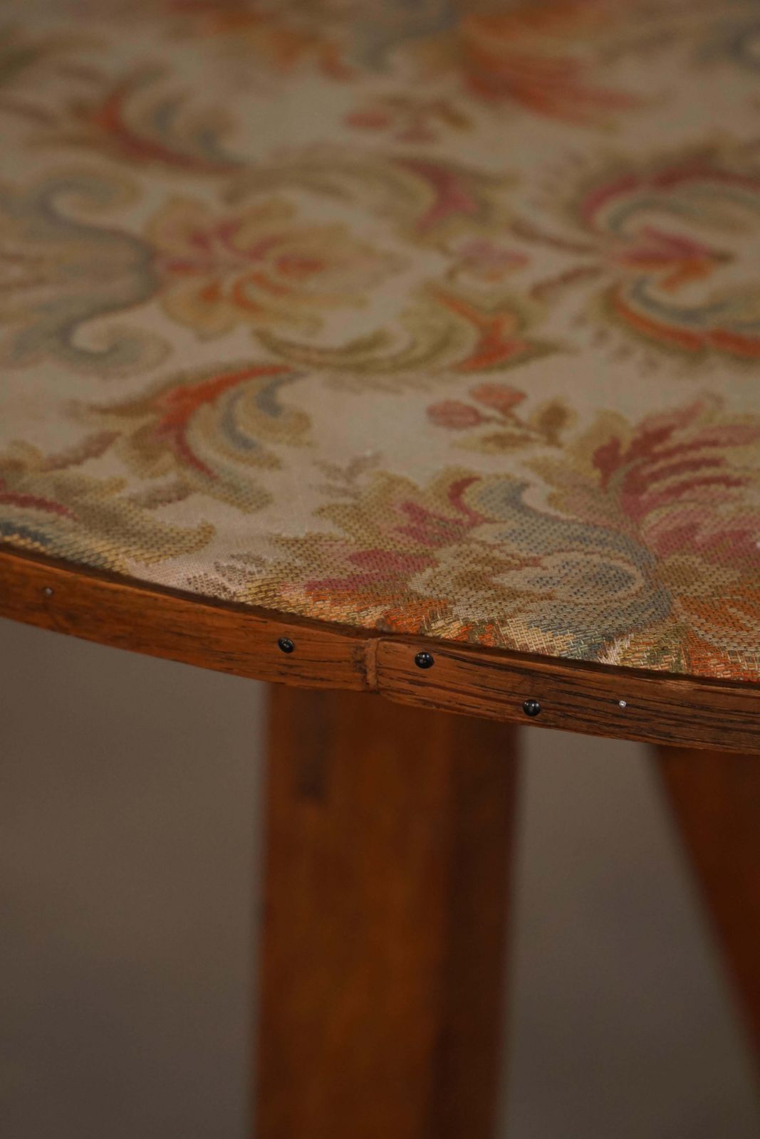 photo for sale 19th Century French Vigneron Round Tilt Top Table With Floral Textile Top