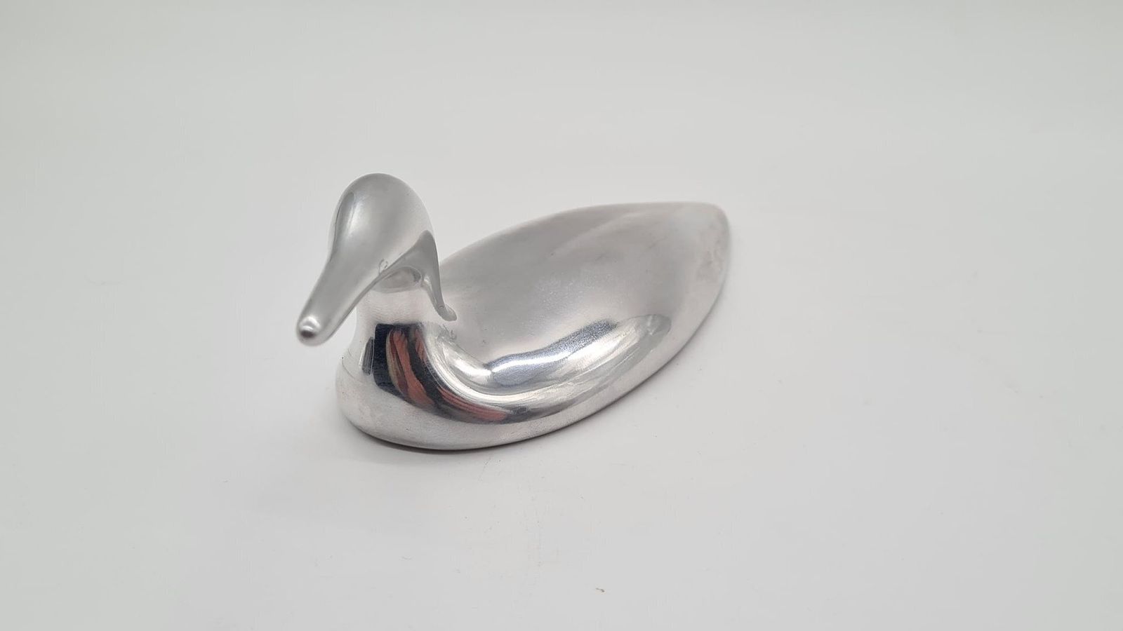 Hoselton Swan Sculpture In Polished Aluminum, 1970s photo furniture