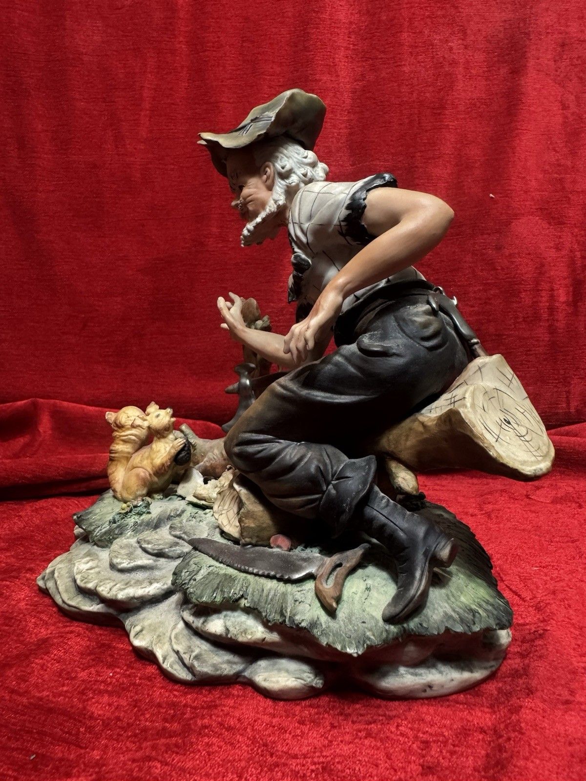 Italian Original Capodimonte Titled 'The Woodcutter' Porcelain Figurine photo vinterior