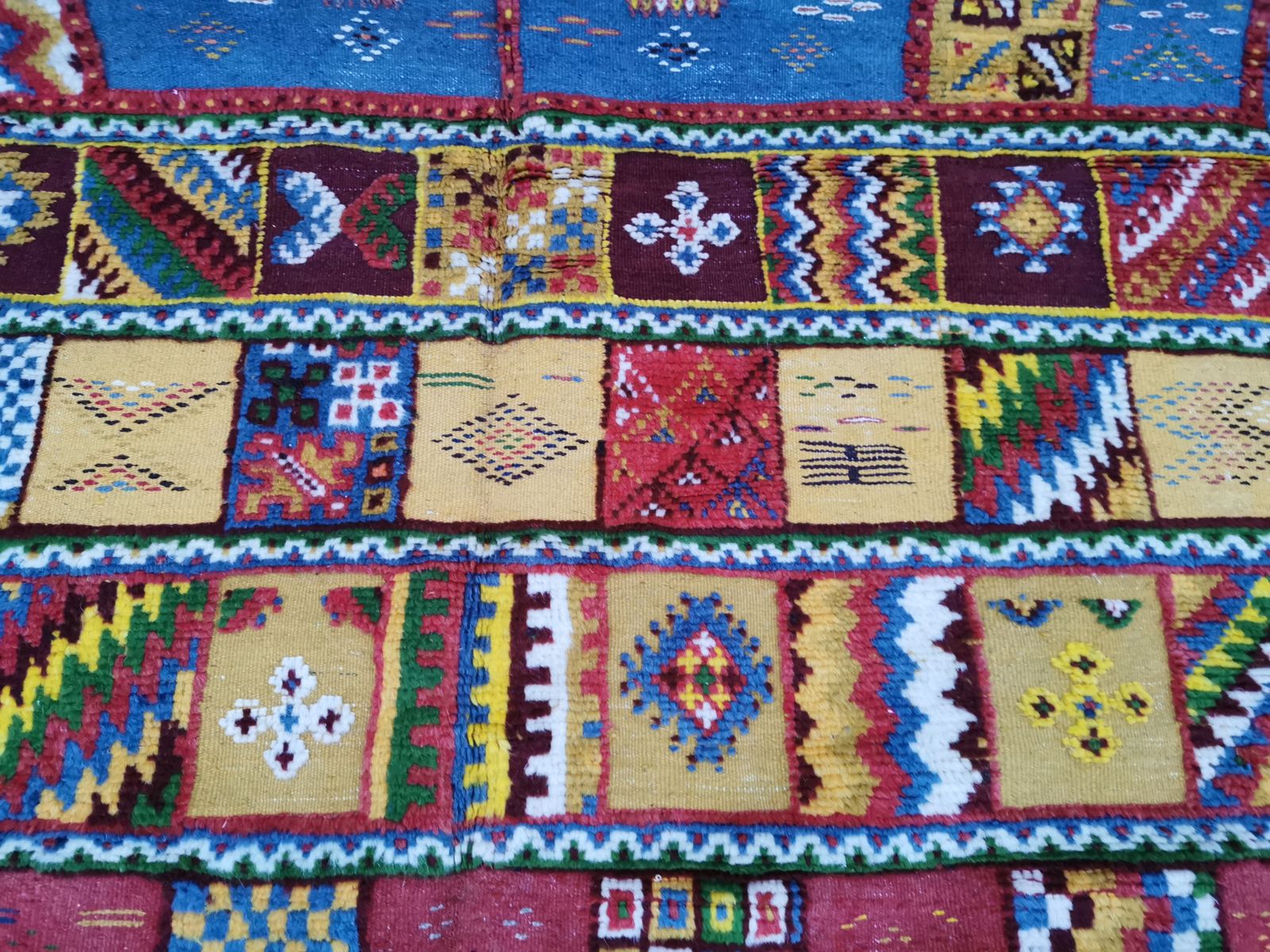 Fabulous Traditionl Moroccan Rug. Natural Wool And Camel Hair.8.8x5.1 Ft photo vintage
