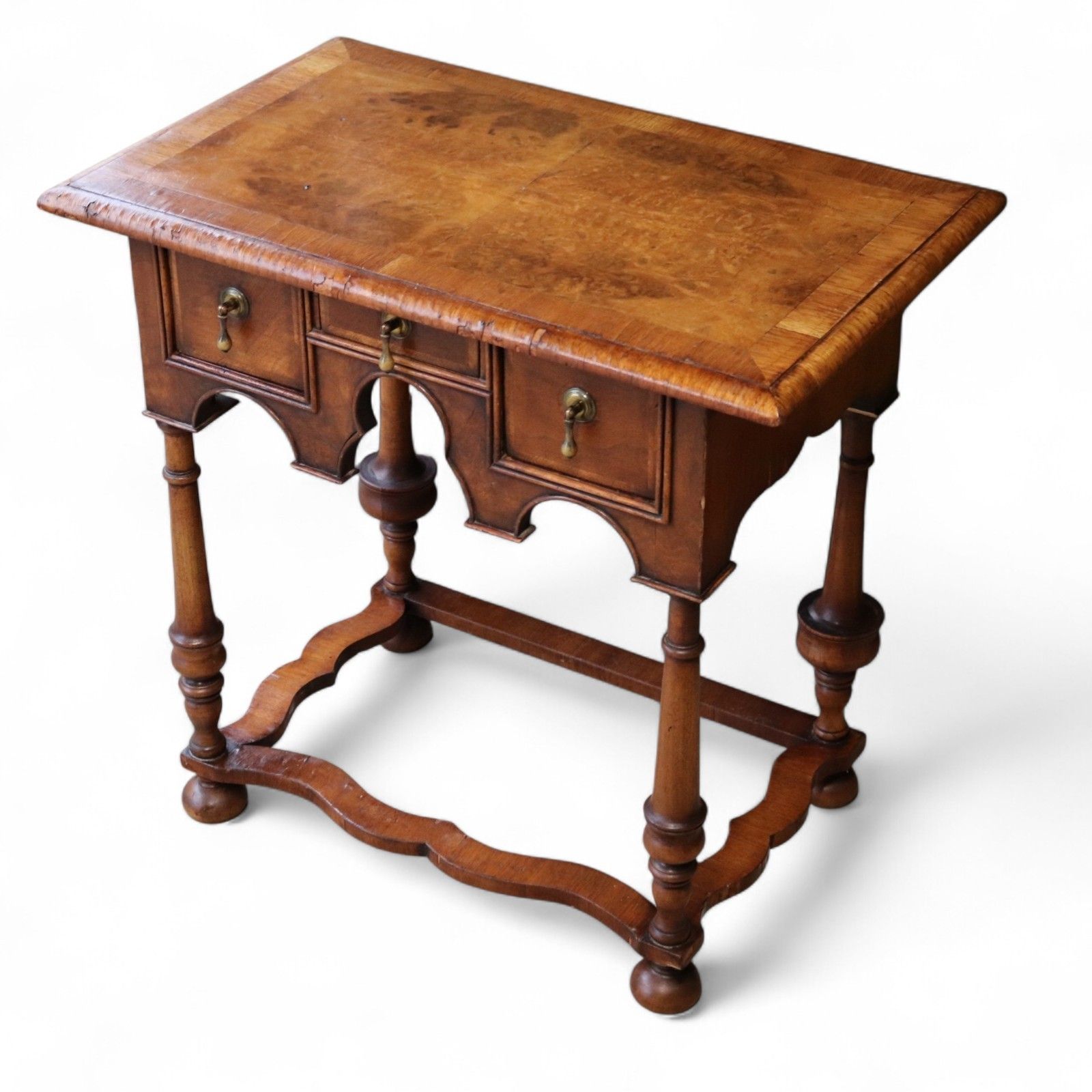 Early 20th Century An​Tique Burr Walnut William & Mary Style Lowboy Hall Table