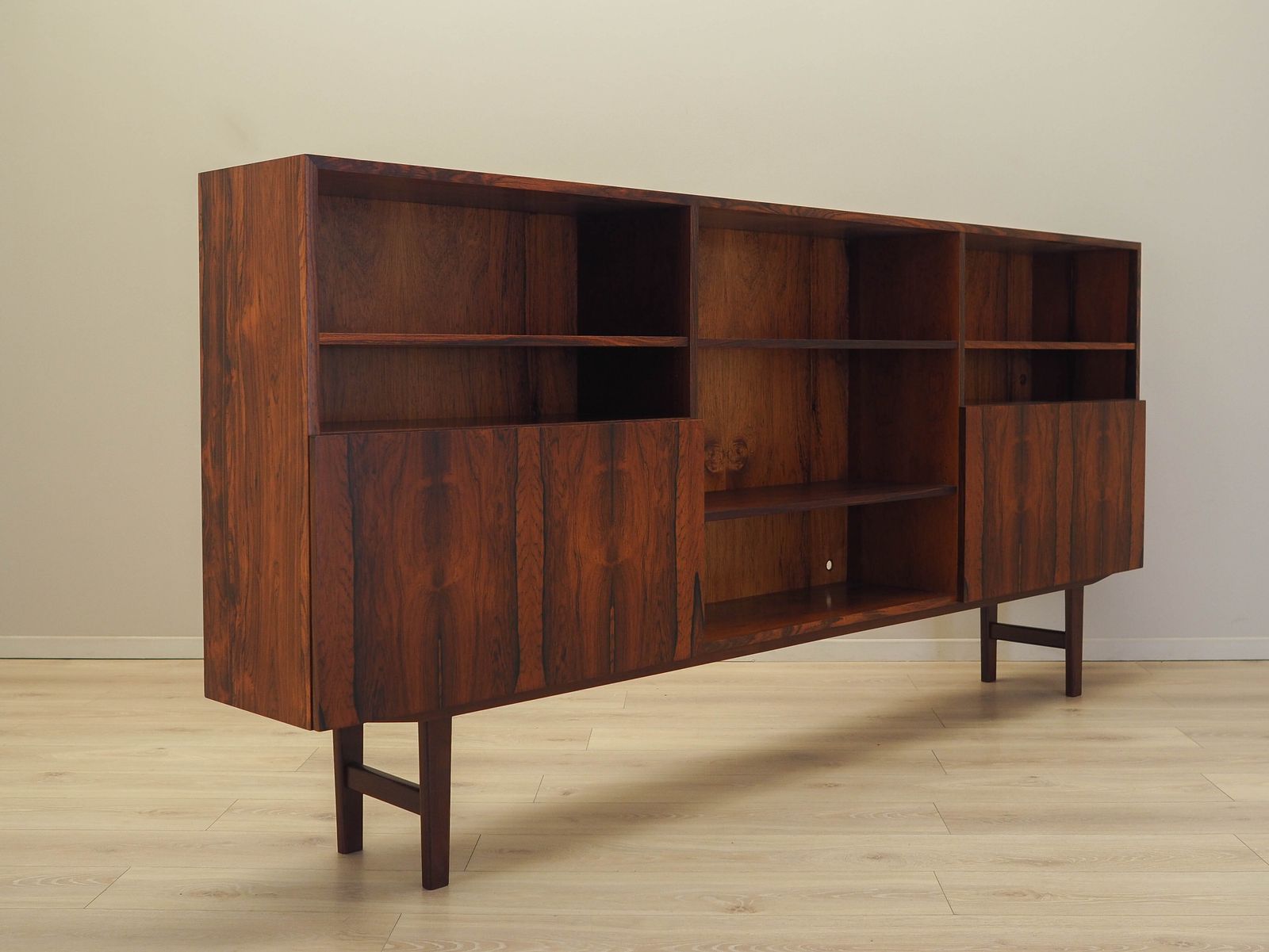 photo furniture Vintage Boekenkast, Deens Design, Jaren 1970, Ontwerper: Ib Kofod Larsen