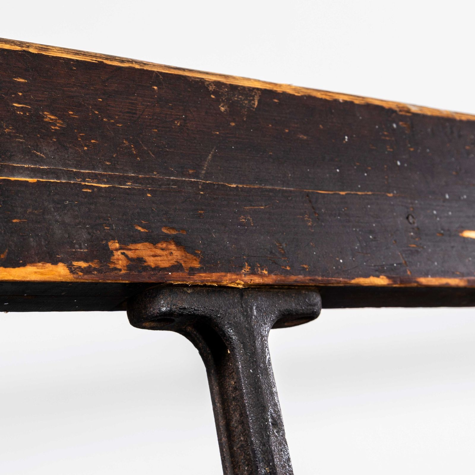 photo furniture 1940’s Pitch Pine English Cast Metal Railway Bench