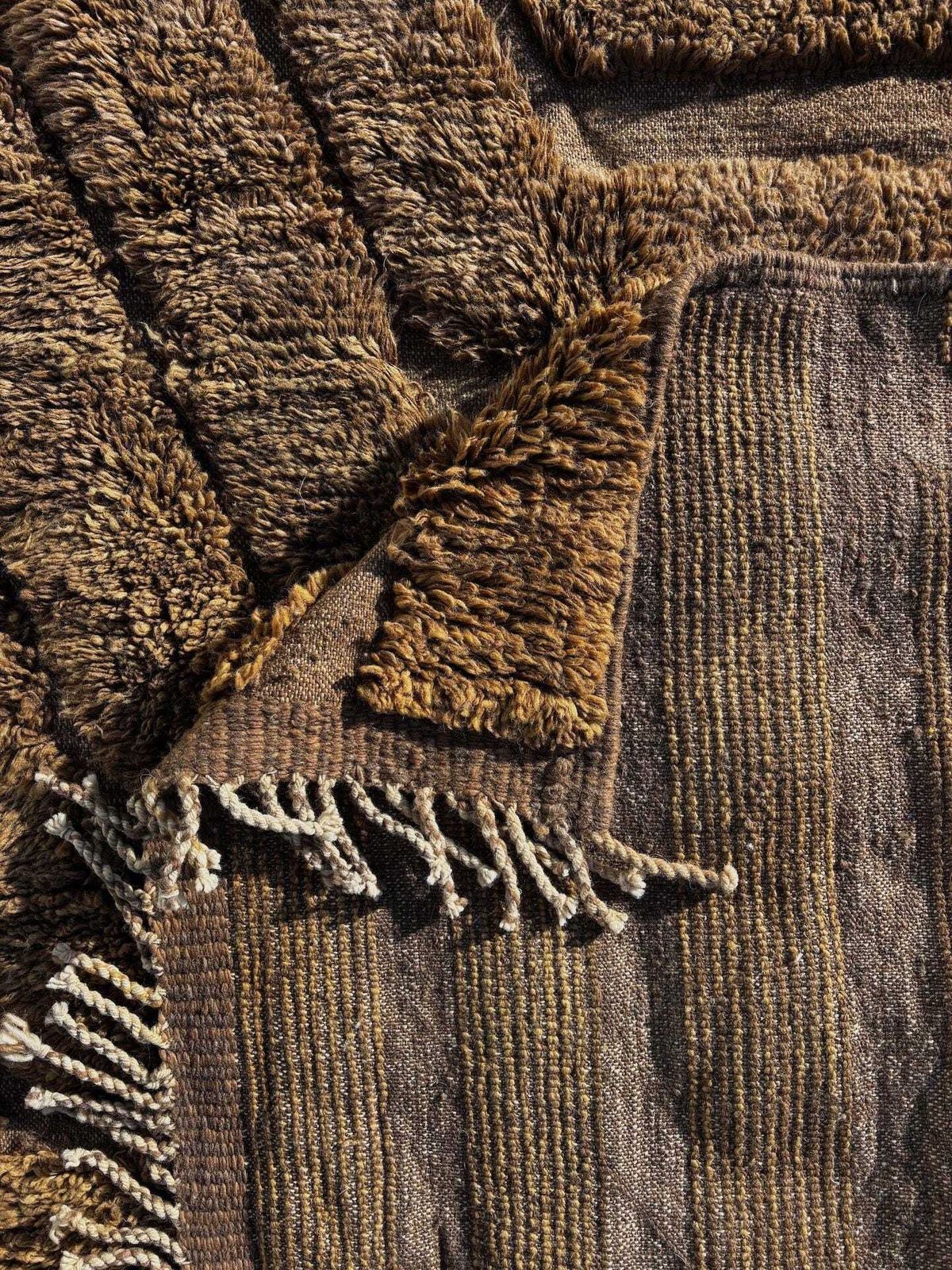 Luxury Modern Moroccan Berber Wool Rug 200x310 Cm   Berber Interior Living Room Rug   Brown Moroccan Beni Ourain Carpet photo for sale
