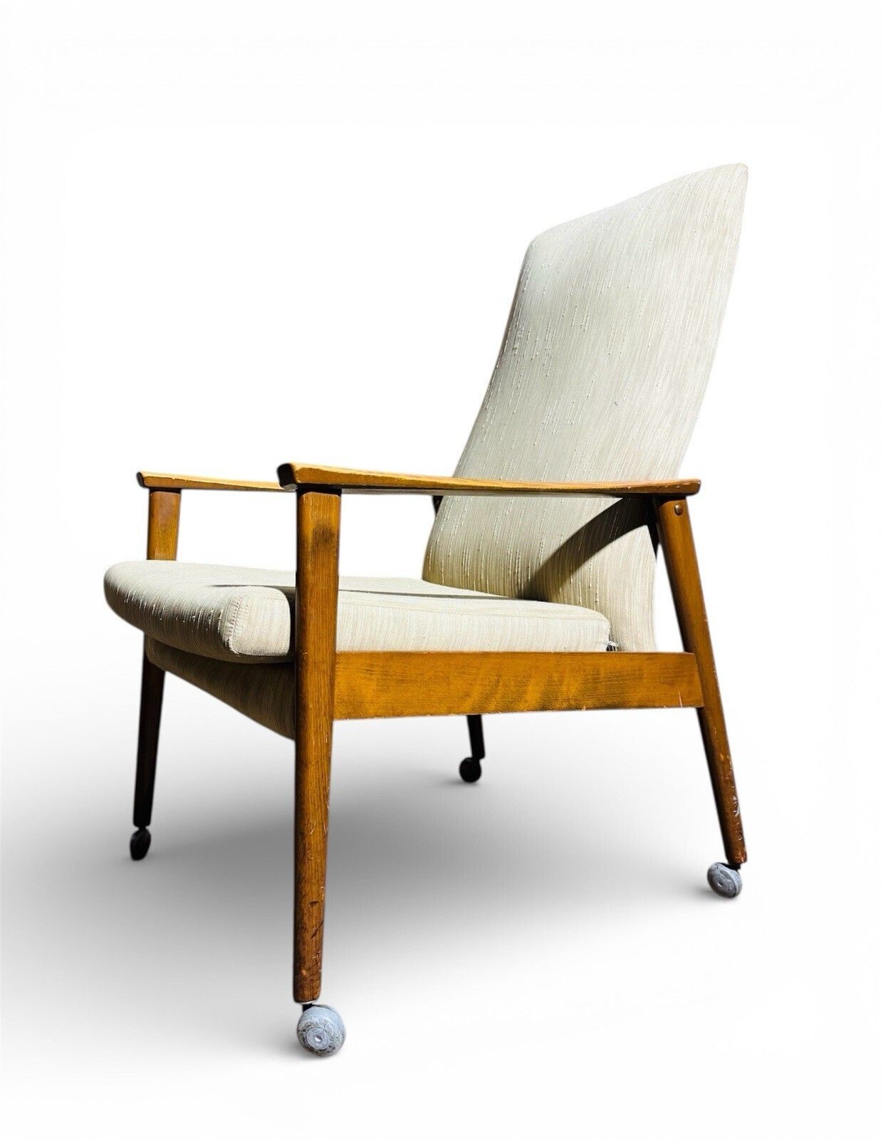 Parker Knoll Walnut Armchair Model  N0 Pk.954/5 Mid Century Retro C1960s photo vintage