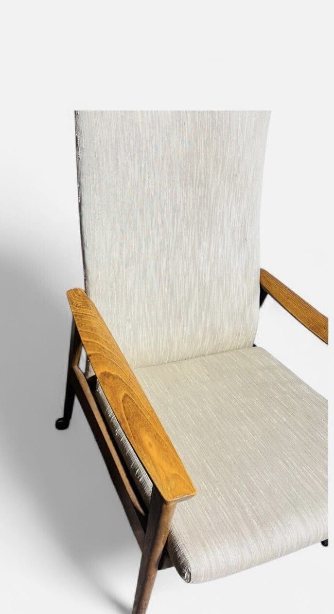 photo furniture Parker Knoll Walnut Armchair Model  N0 Pk.954/5 Mid Century Retro C1960s
