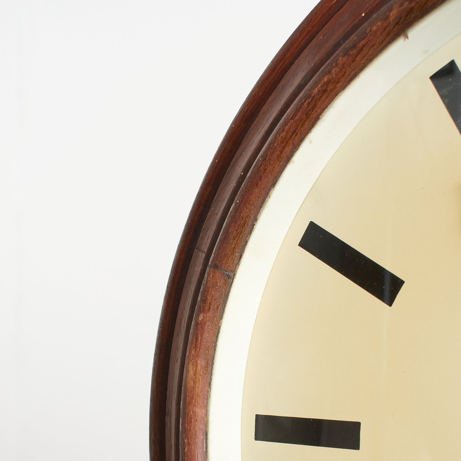 Large Antique Wooden Gents Of Leicester Station Wall Clock – E photo buy