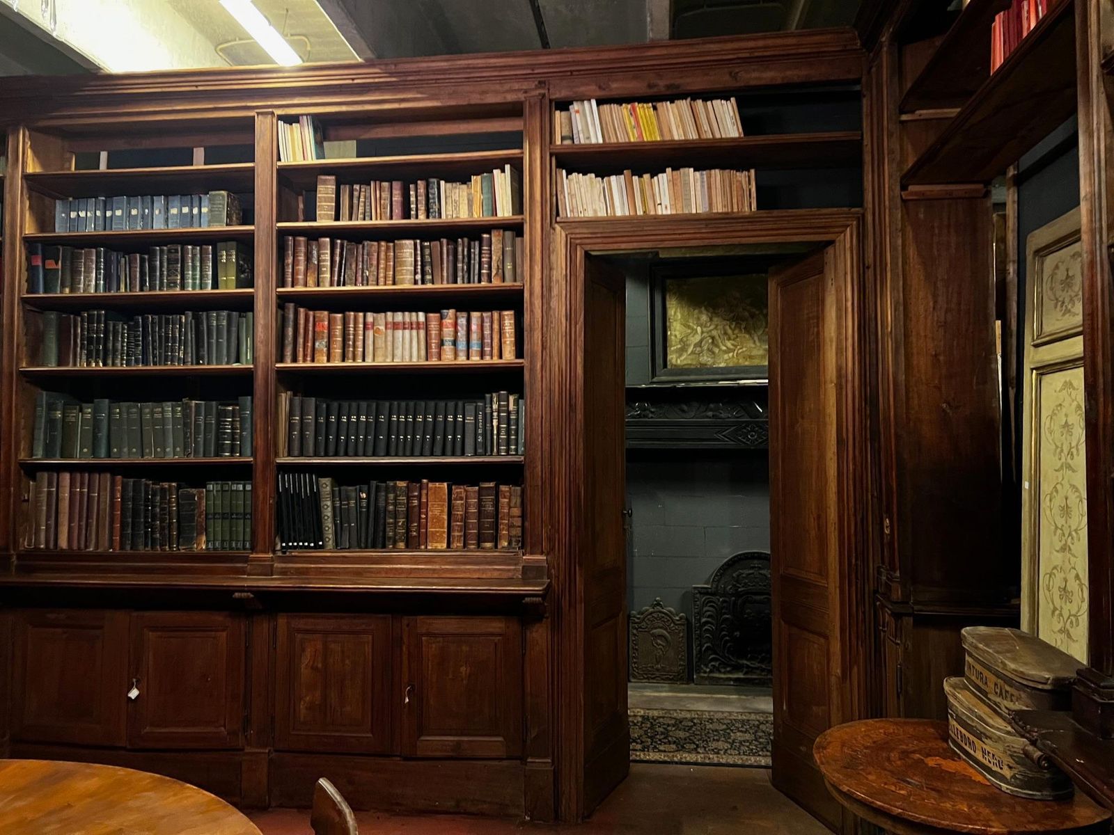 Huge Library Complete With Doors And Arranged On Four Sides Made Of Poplar, Italy photo vintage