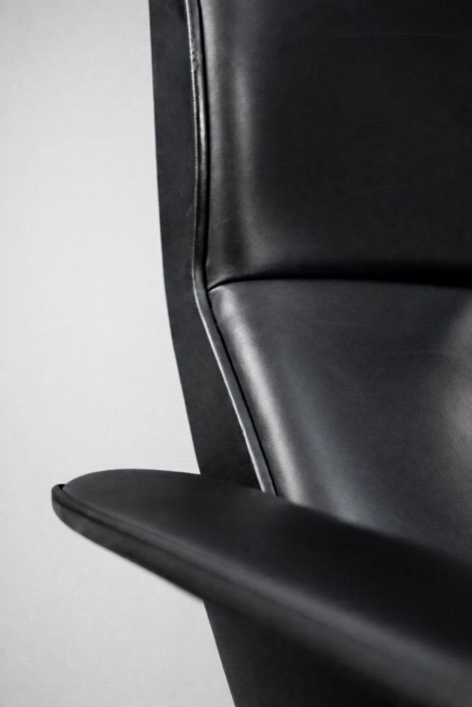Mid Century Modern Danish Black Leather Lounge Chair By Georg Thams For A/S Vejen Polstermöbelfabrik, 1960s photo vintage