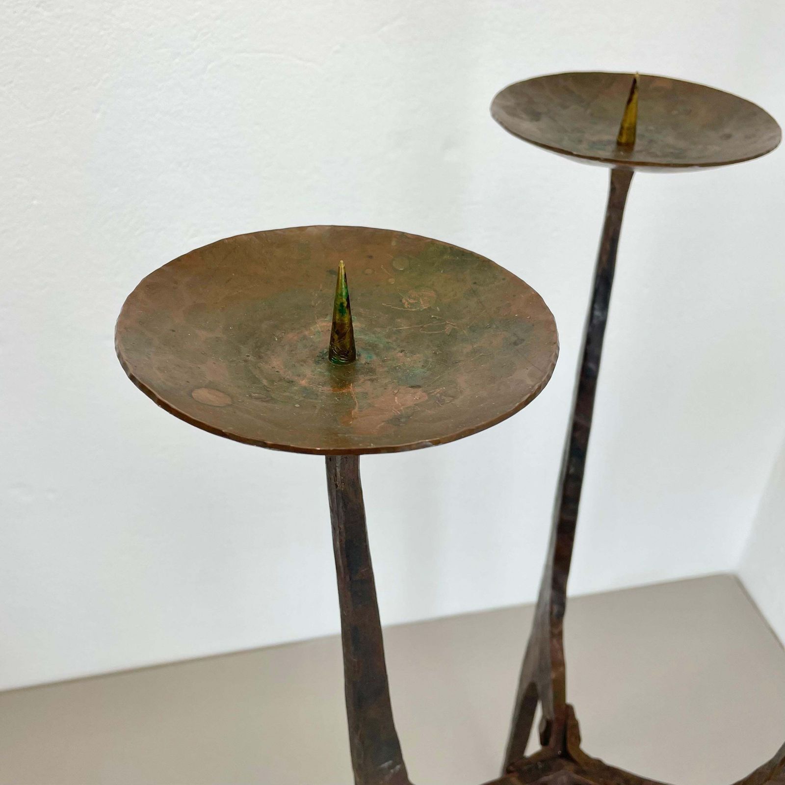 Xl 70cm Modernist Sculptural Brutalist Copper Tripod Candleholder, Austria 1950s photo Home Decor