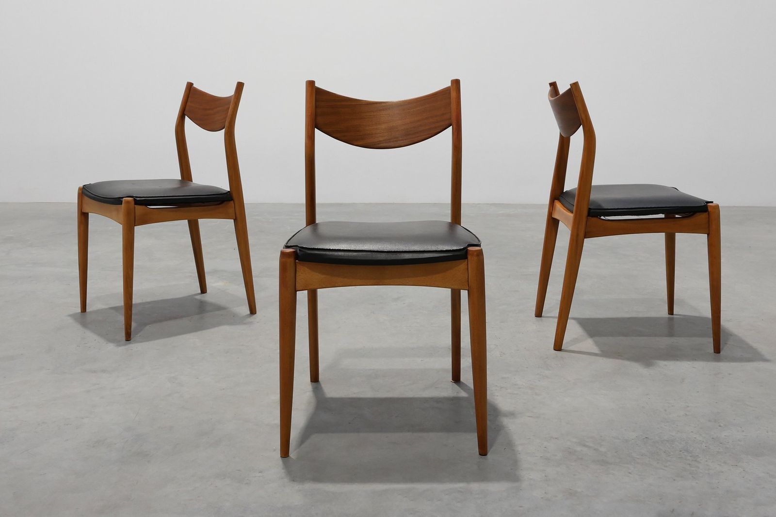 Mid Century Modern Belgian Teak Dining Chairs, 1960s, Set Of 6 photo vinterior