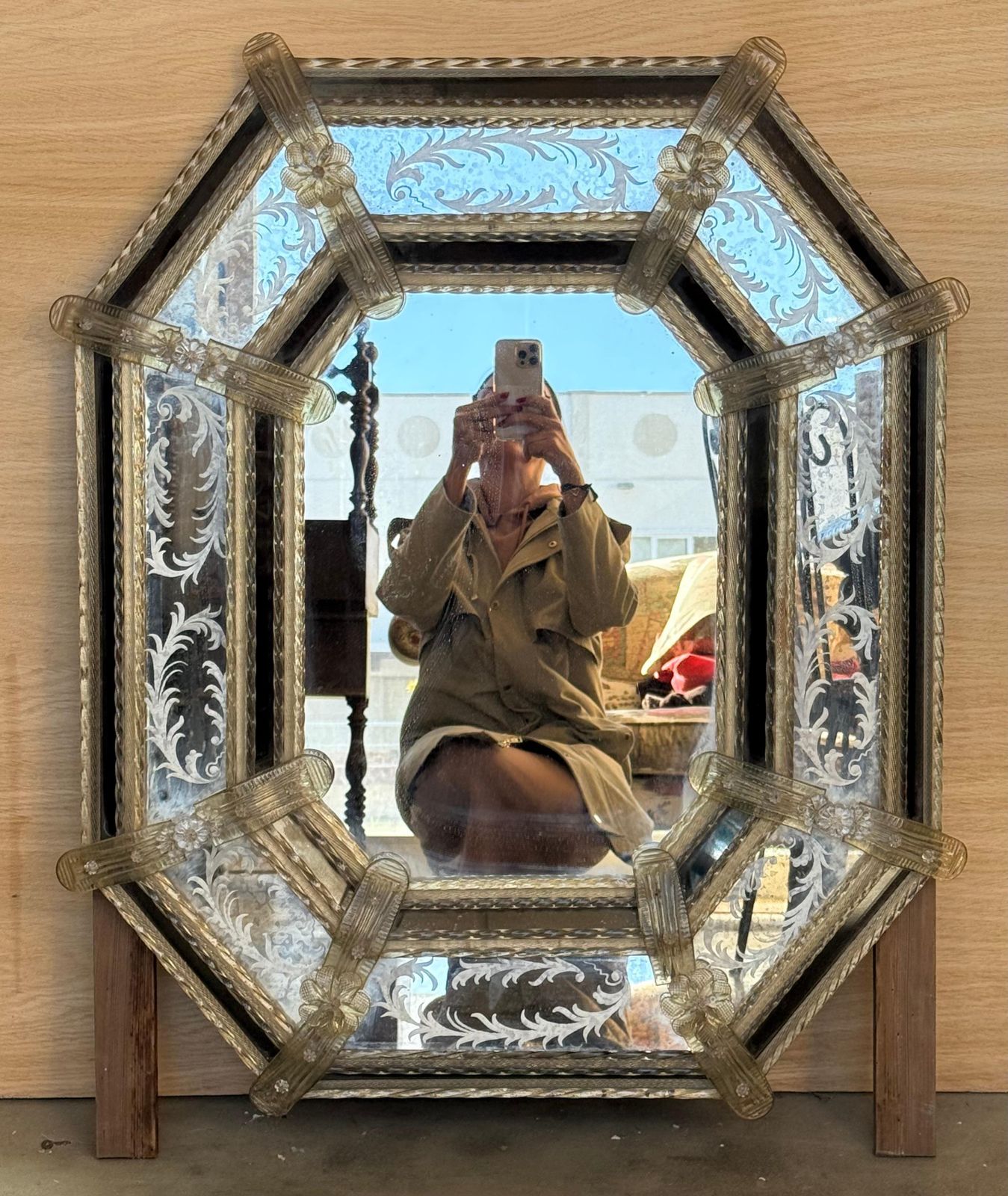 Miroir vénitien octogonal du XVIIIe siècle, fait main et argenté à la main photo furniture