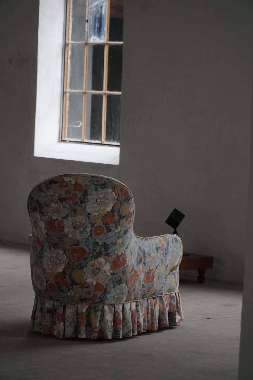 photo vinterior Vintage Chaise Lounge/Canape With Floral Upholstery, Danish Modern, 1950s