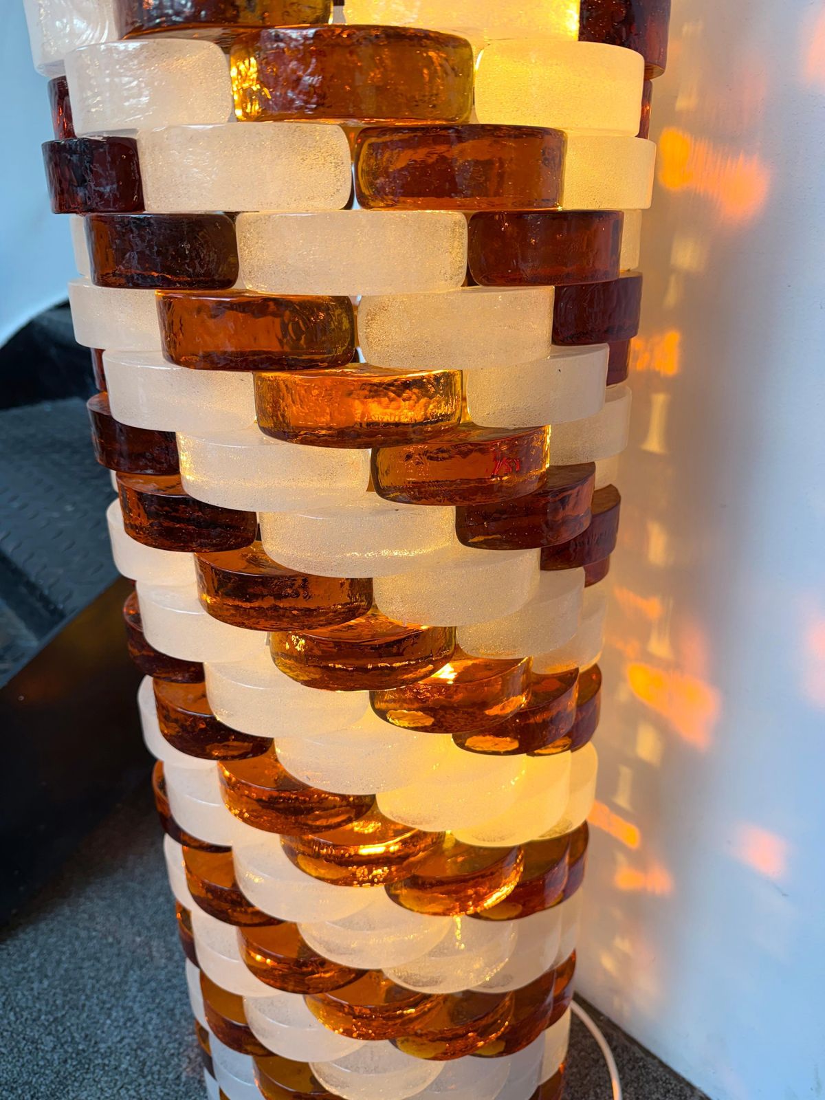 Mid Century Modern Glass Cube Tower Floor Lamp By Poliarte, Italy, 1970s photo buy