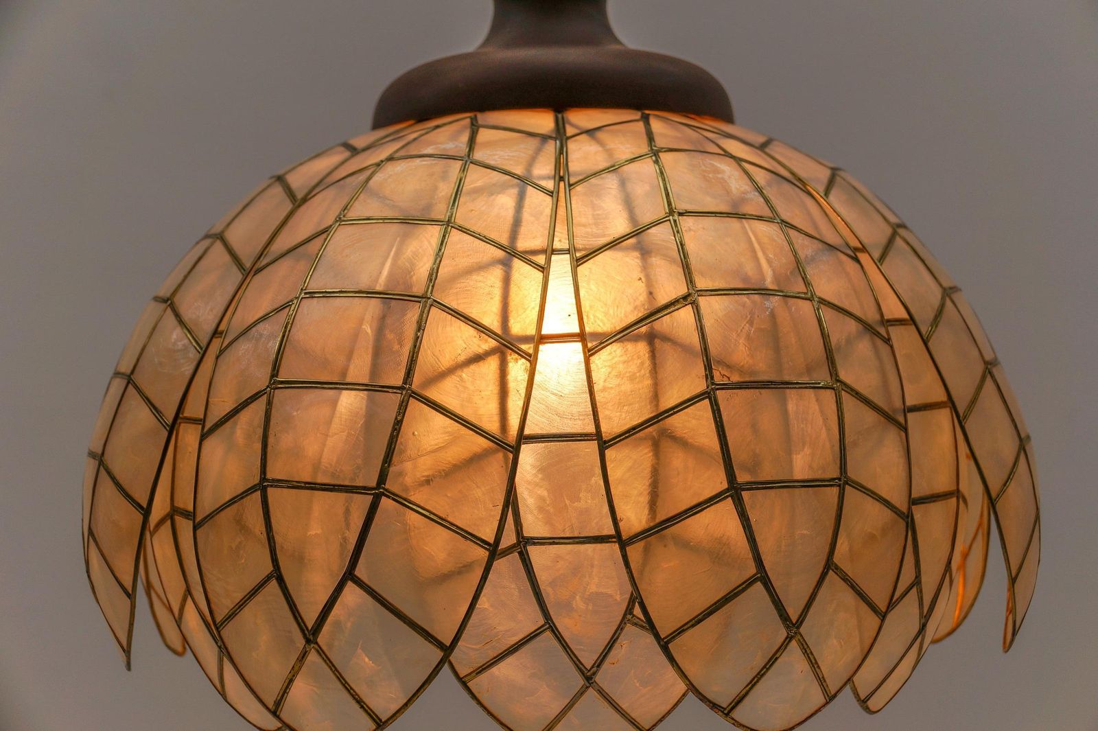 Lighting Lovely Large Mother Of Pearl Leaf Ceiling Bell Lamp, Italy 1960s photo