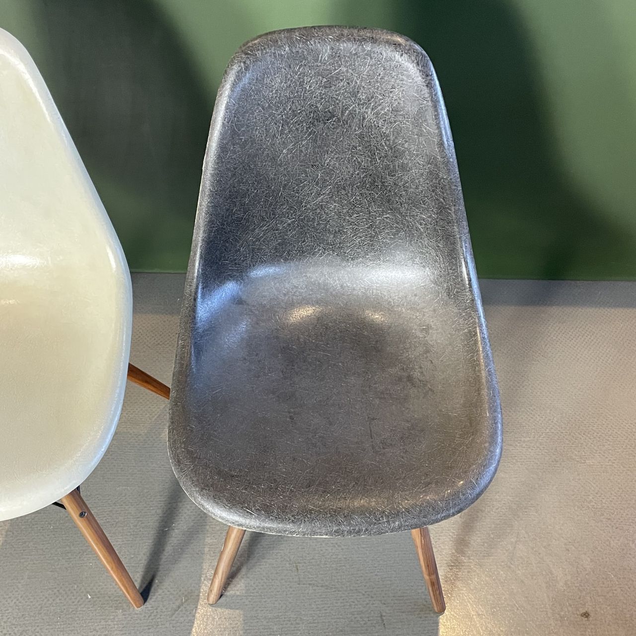 1520.0 Eames Herman Miller Dsw Side Chairs In Parchment, Seal Brown, Lemon Yellow And Elephant Grey With Slight Imperfections photo