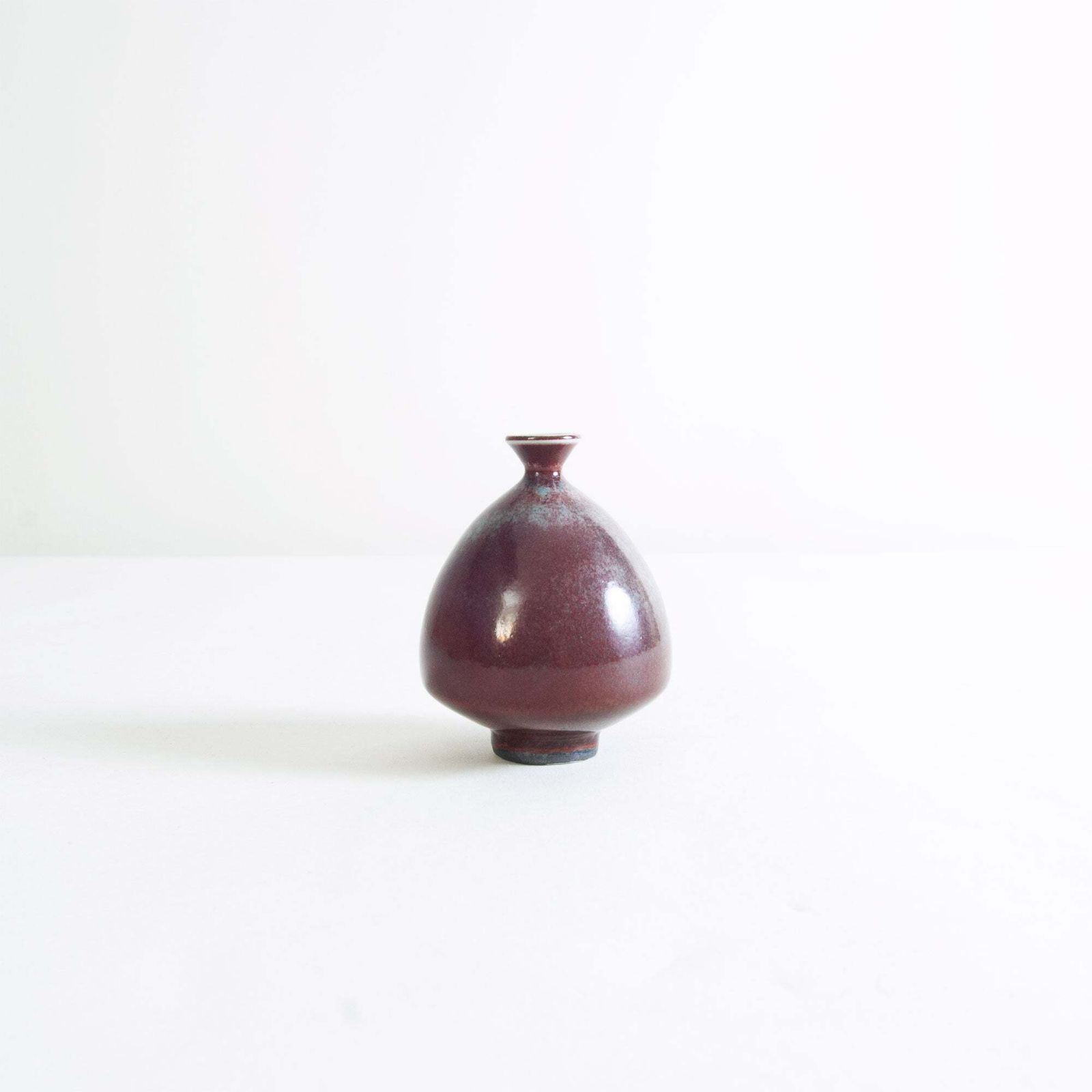 Berndt Friberg Miniature Purple Vase