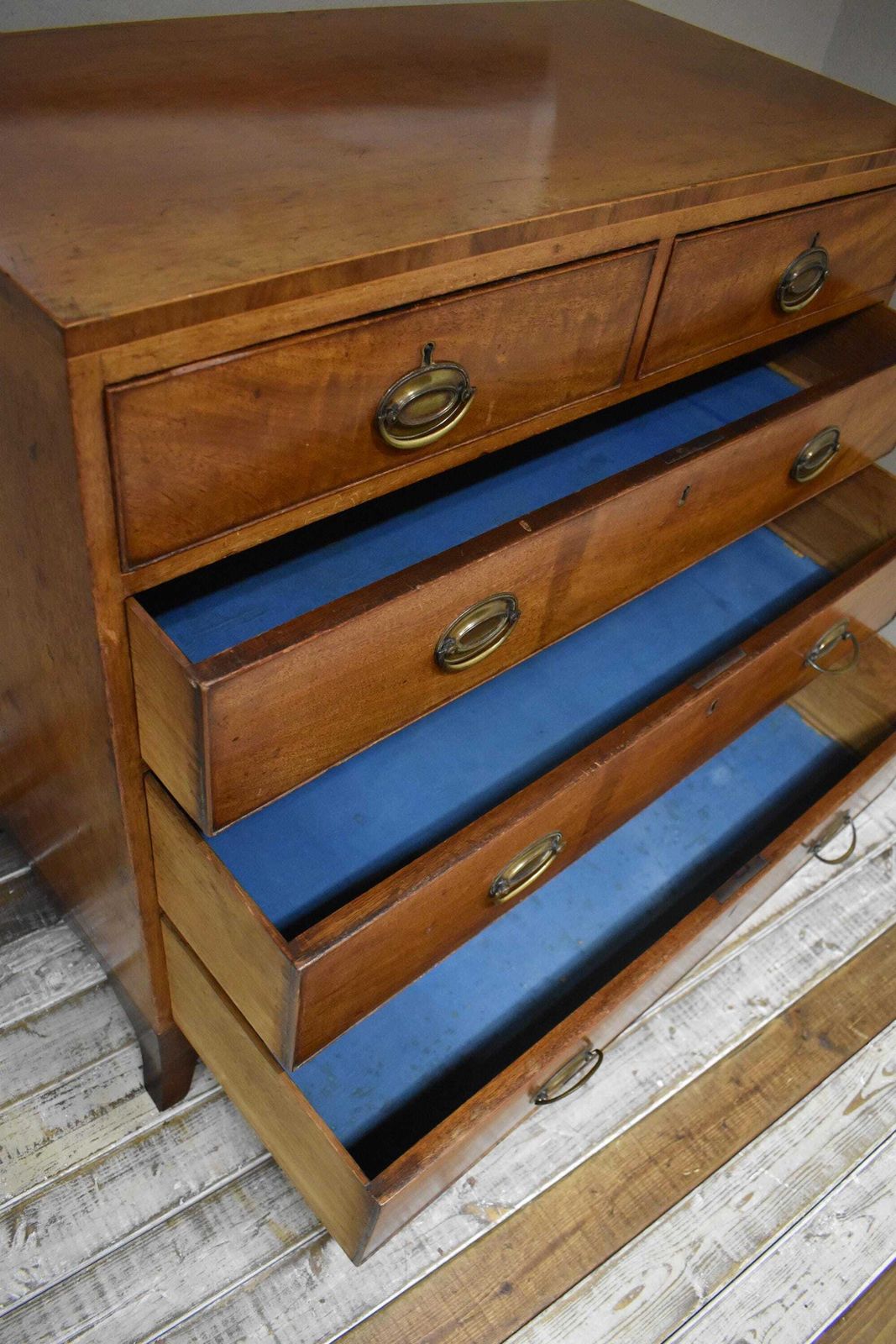 photo vinterior Antique Regency Victorian Mahogany Chest Of Drawers