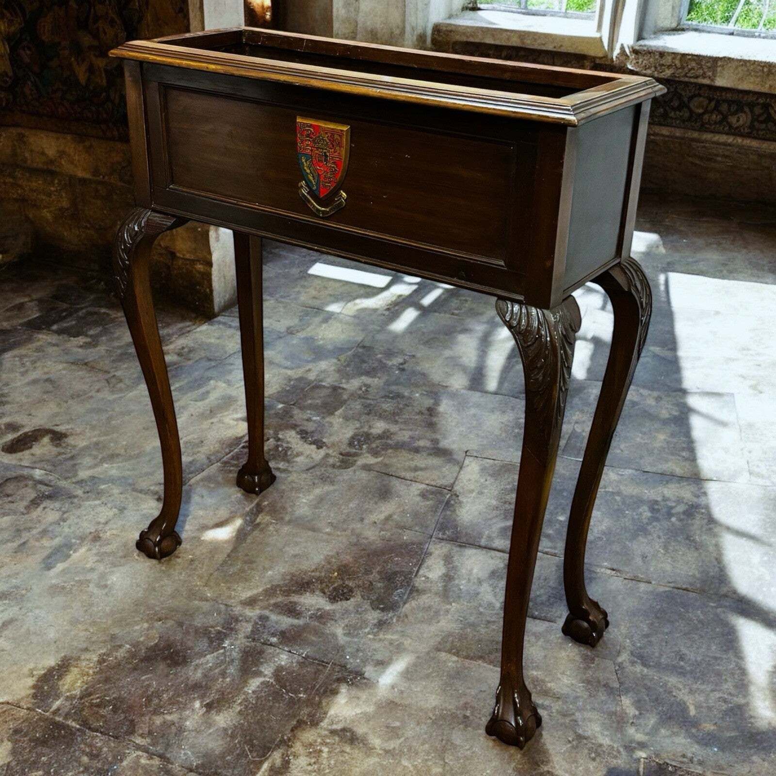 Edwardian Country House Mahogany Jardiniere Planter.