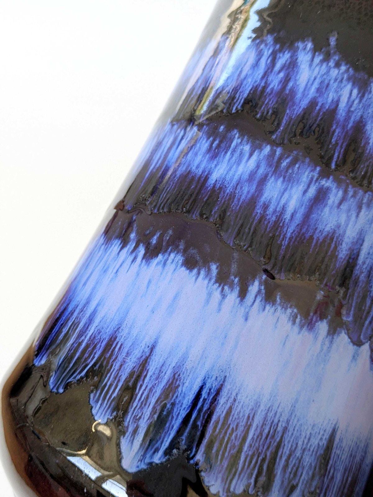 89.0 Midcentury Scheurich 249/21, West Germany Tall Ceramic Vase, Chocolate Brown Blue Drip Glaze photo