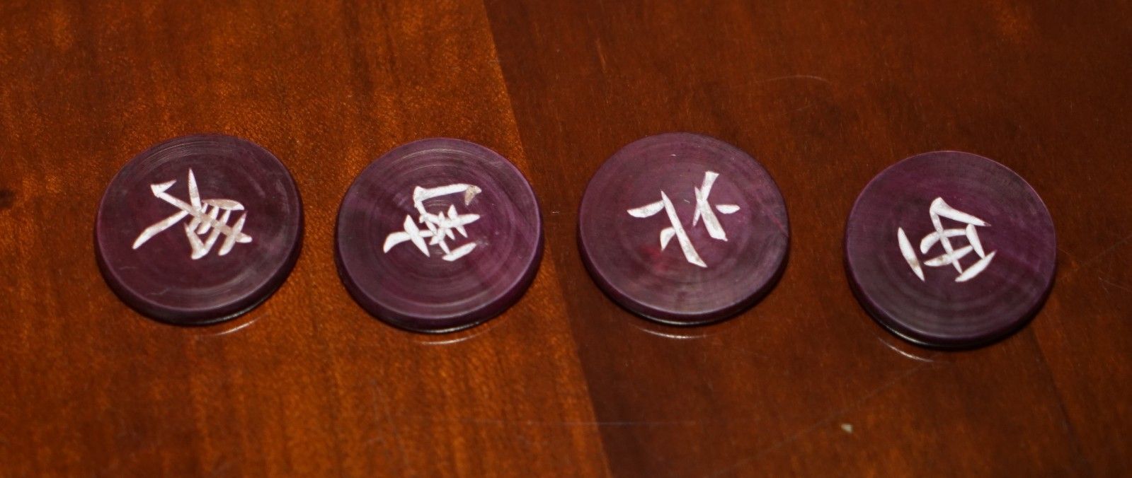 photo vinterior Antique Mahjong Suite Circa 1940's Chinese Chinoiserie Dragon Design Plus Dice