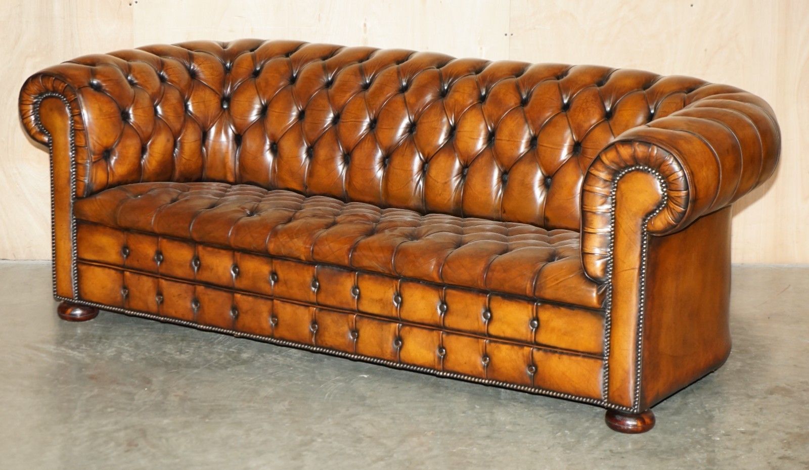 Art Deco Vintage Hand Dyed Fully Restored Whisky Brown Leather Chesterfield Sofa photo furniture