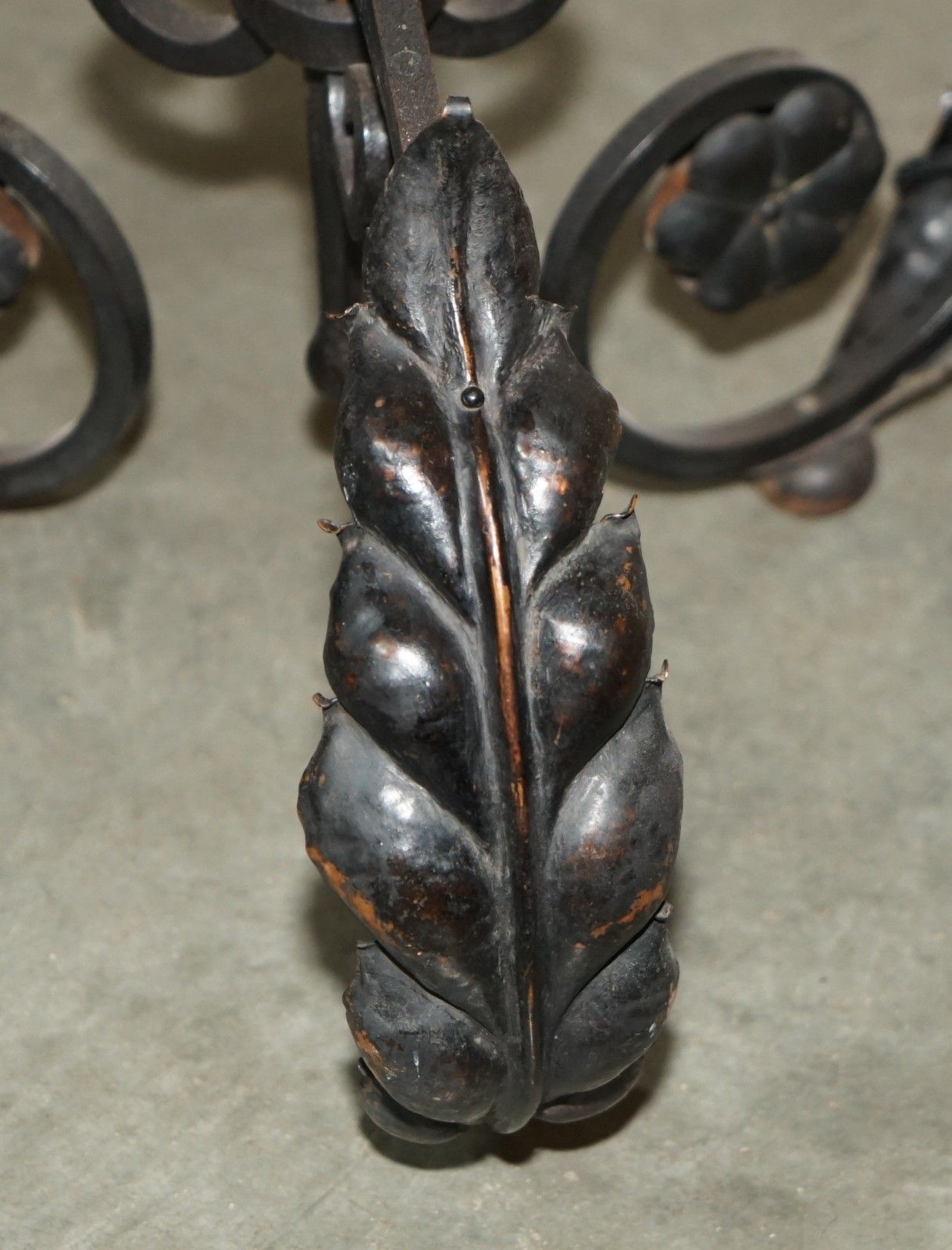 photo vintage Antique Circa 1930's Italian Murano Glass & Iron Seguso Caged Pendant Floor Lamp