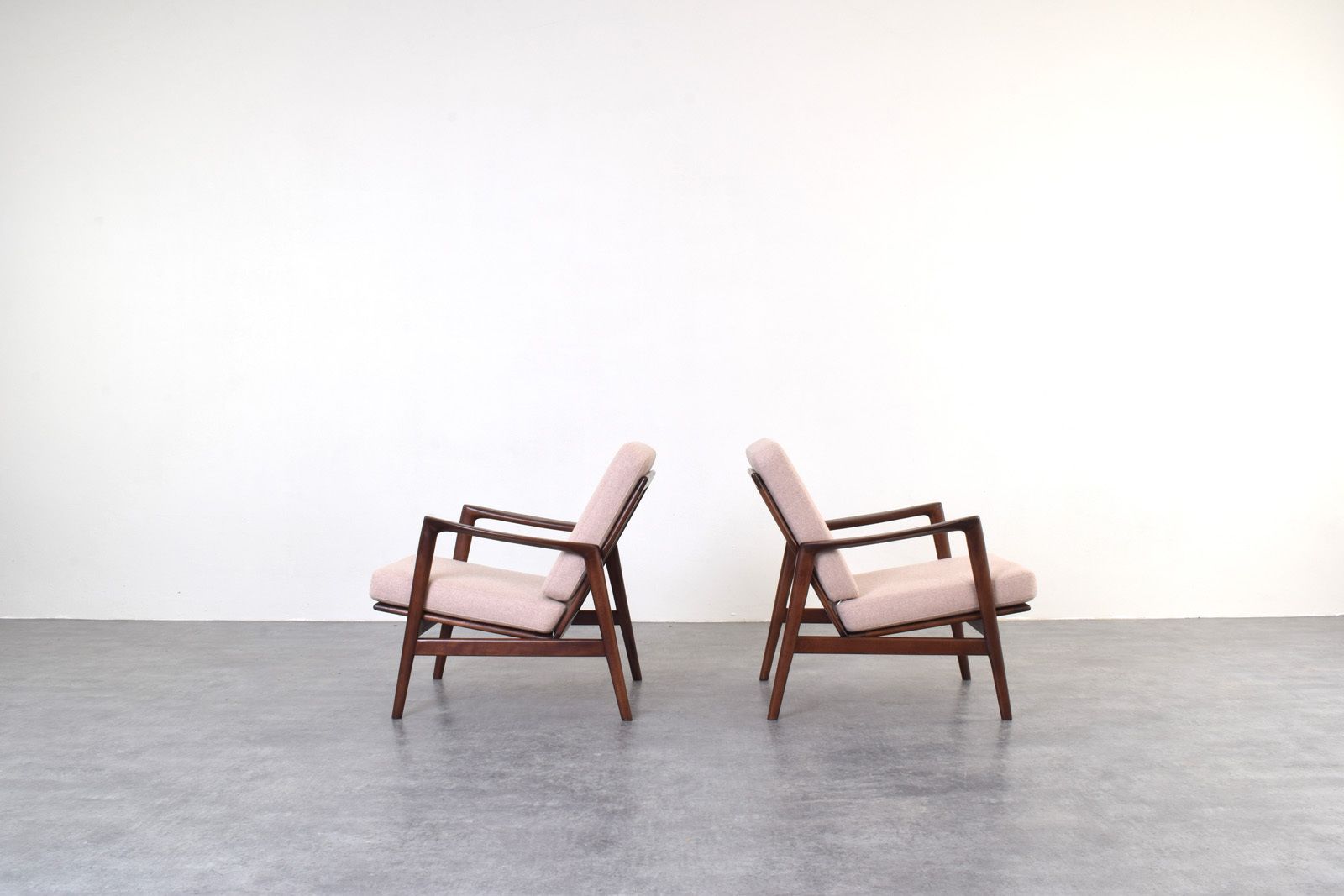 Mid Century Stefan Lounge Chairs, 1960s, Set Of 2 photo for sale