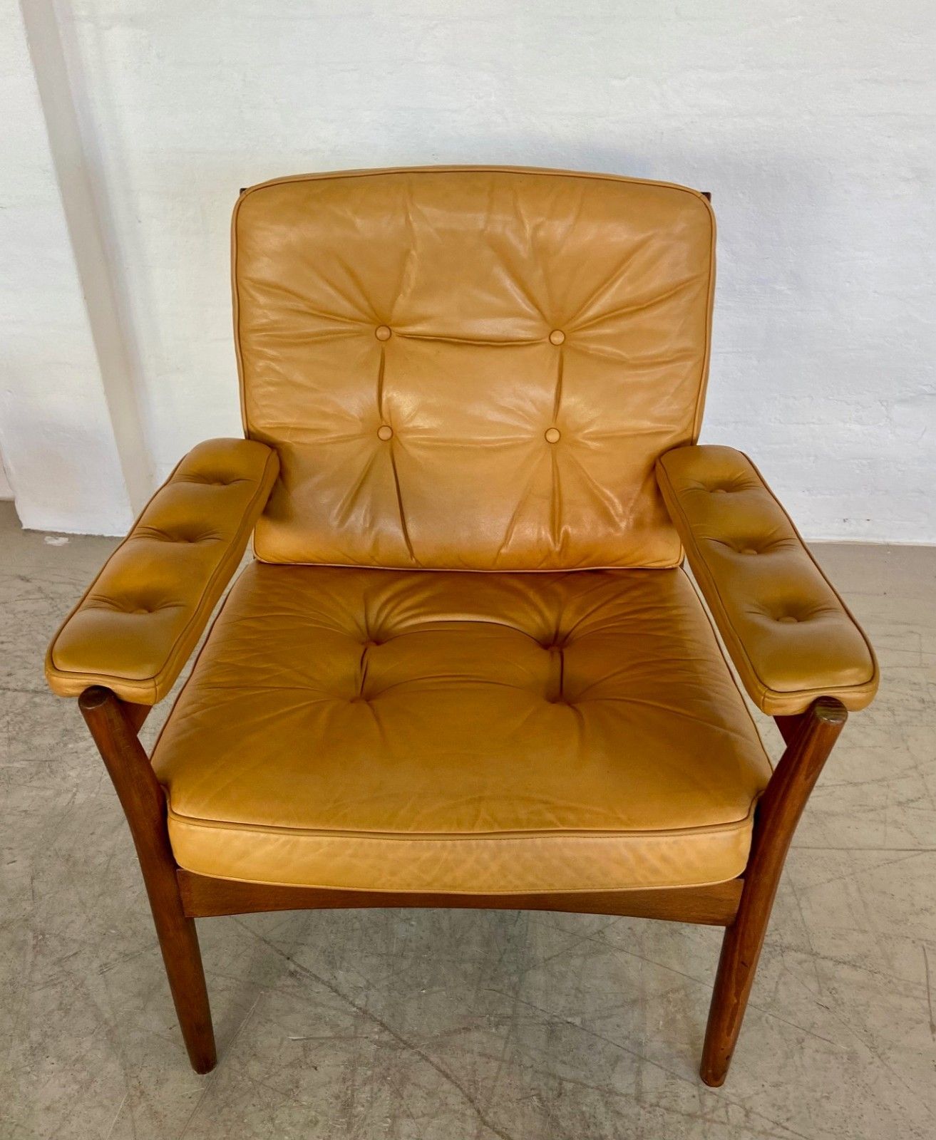 Vintage Mid Century Light Tan Leather Lounge Chair By Göte Möbler 1970,S photo furniture