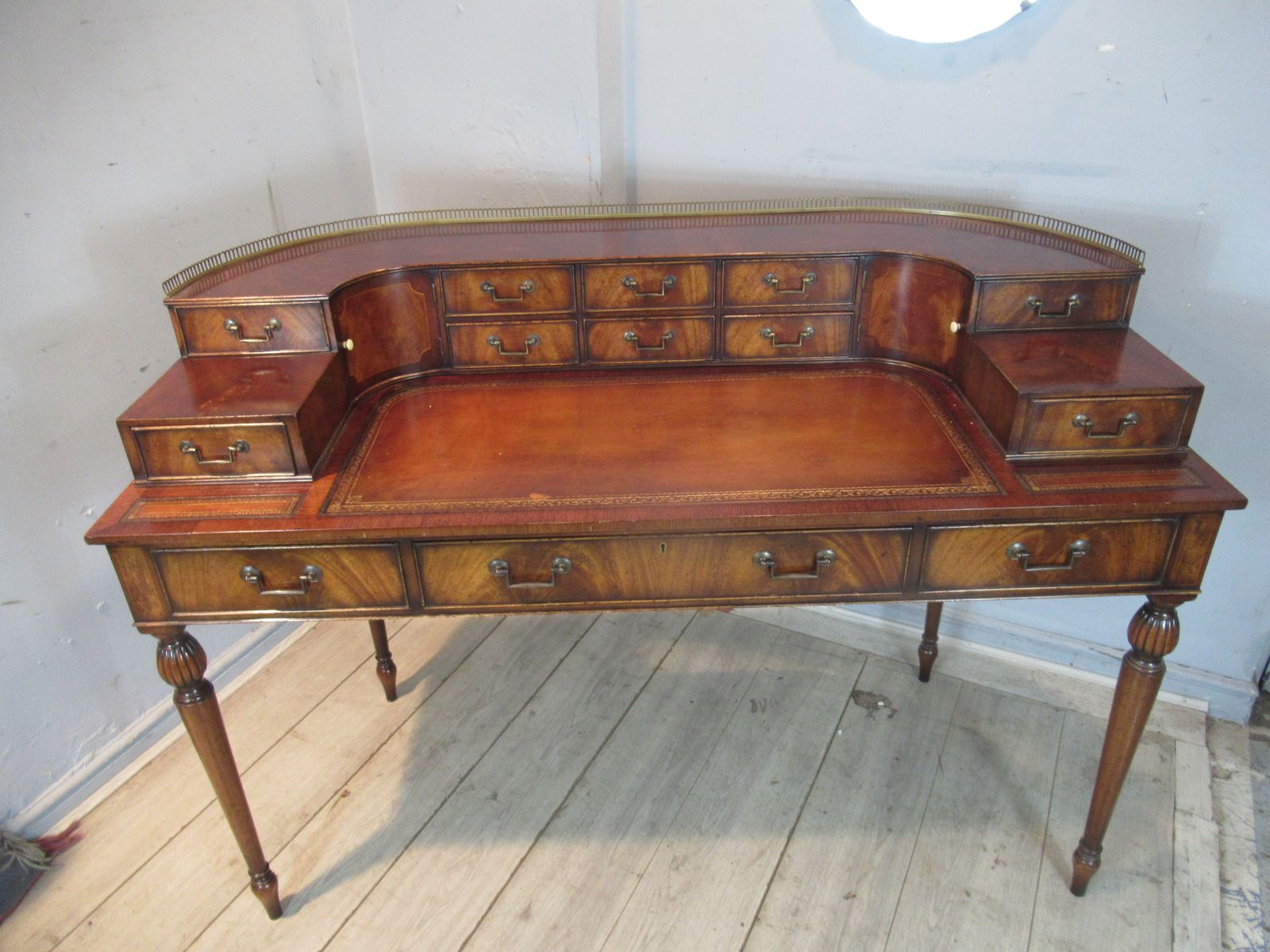 A Mahogany Carlton House Desk, 1980s