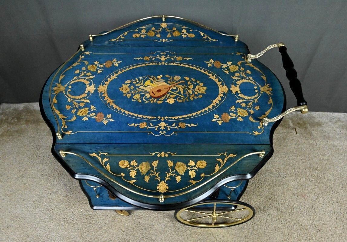 Service Trolley In Sorente Marquetry, Italy – 1960 photo 1980.0