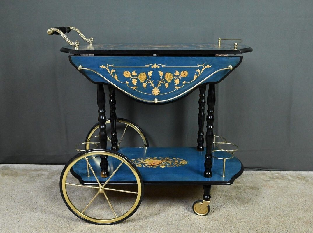 photo vintage Service Trolley In Sorente Marquetry, Italy – 1960