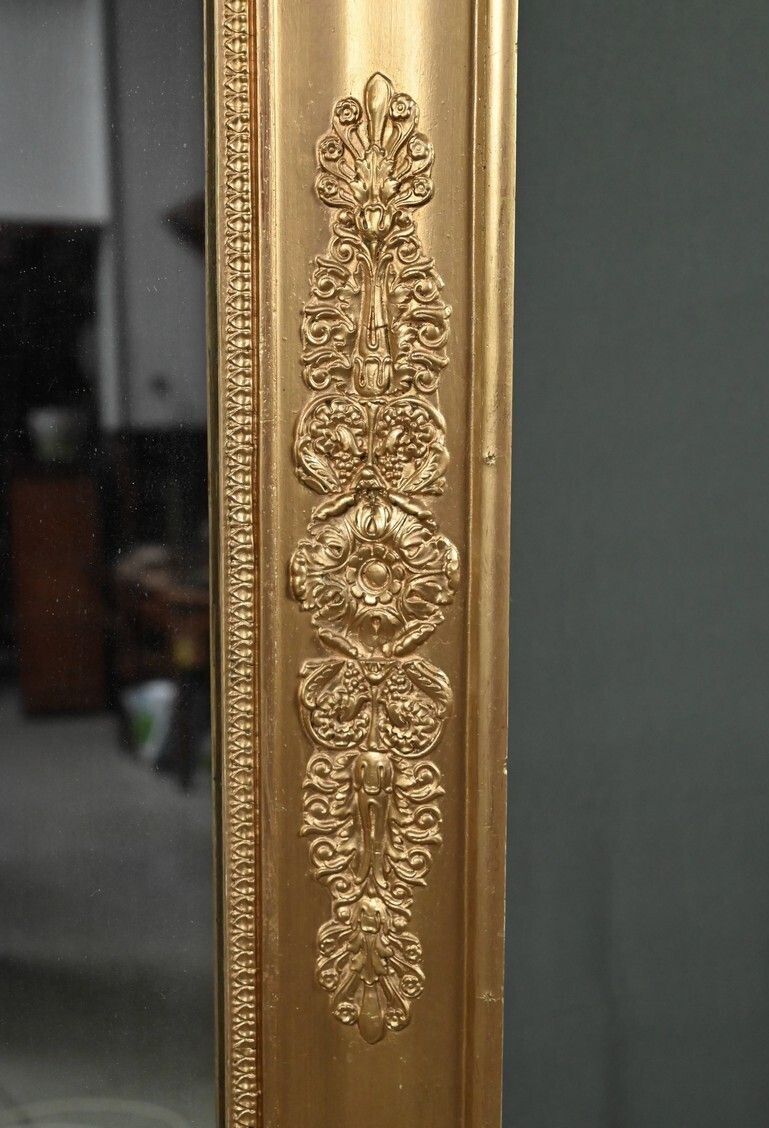 Important Giltwood Mirror, Restoration Style – Mid 19th Century photo vinterior