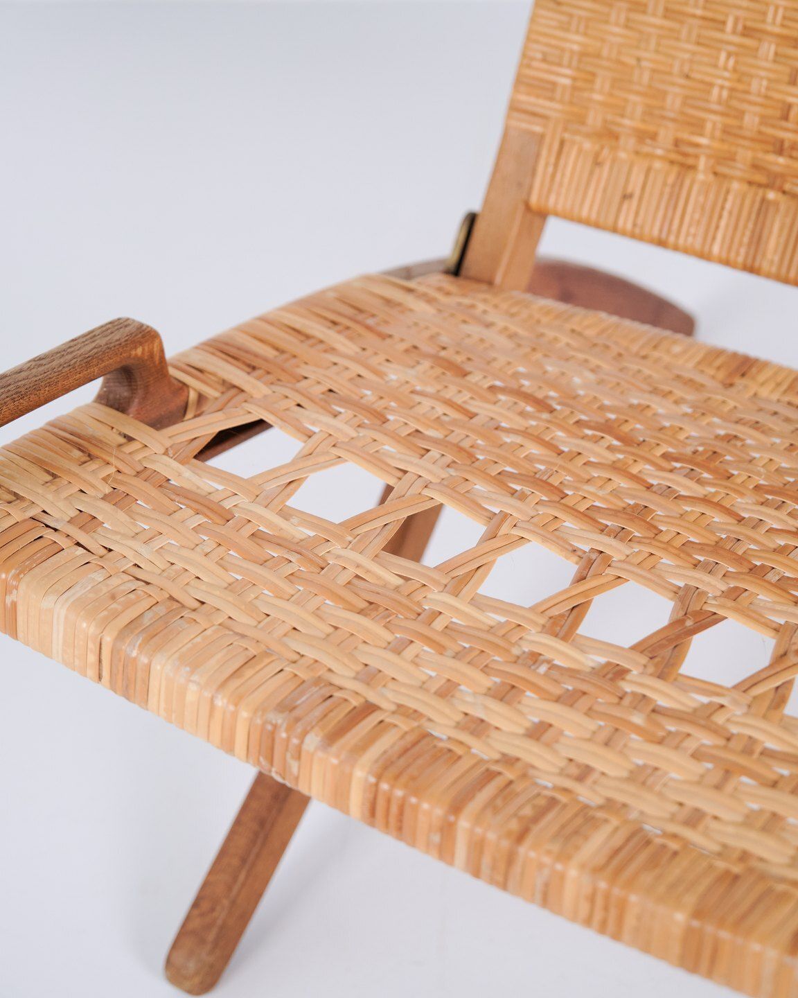 Armchair / Folding Chair – Model Jh 512 “The Fireplace Chair” – Patinated Oak – Original Wicker – Hans J. Wegner – Johannes Hansen – 1950s photo buy