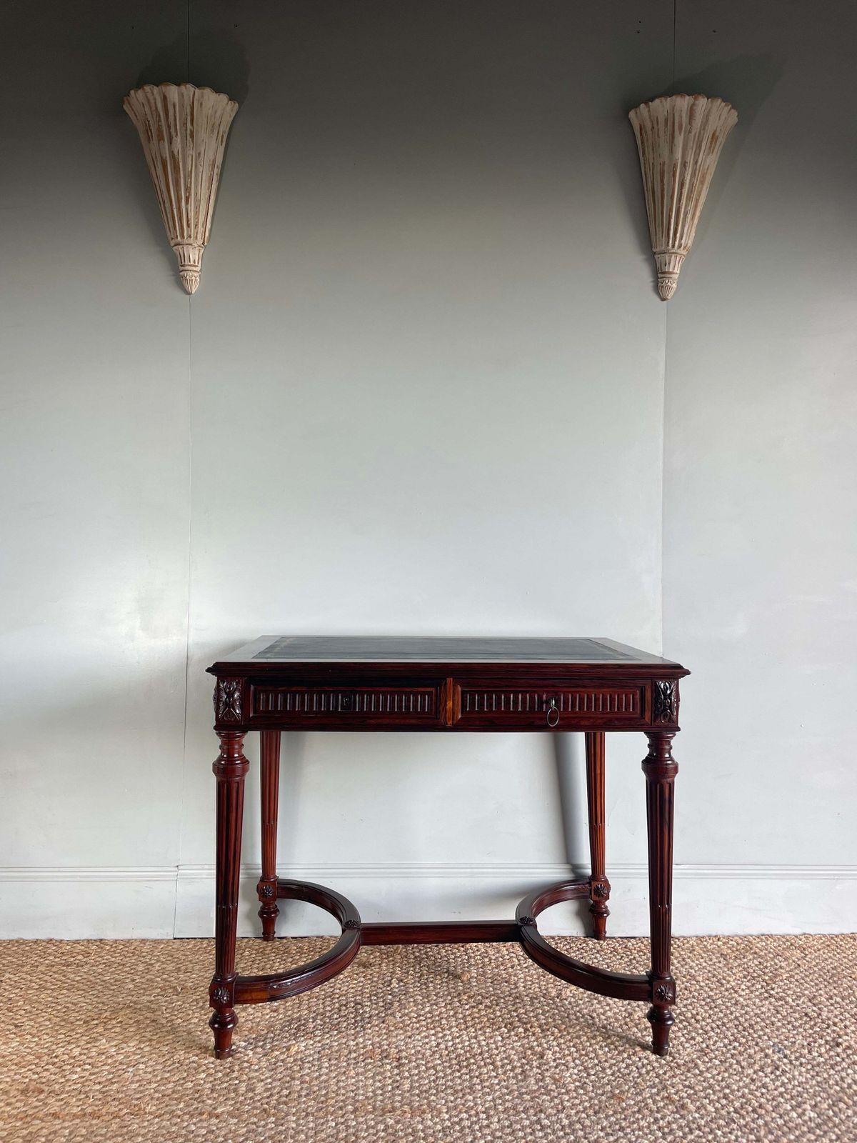 photo vintage Antique French Writing Desk, 1800s