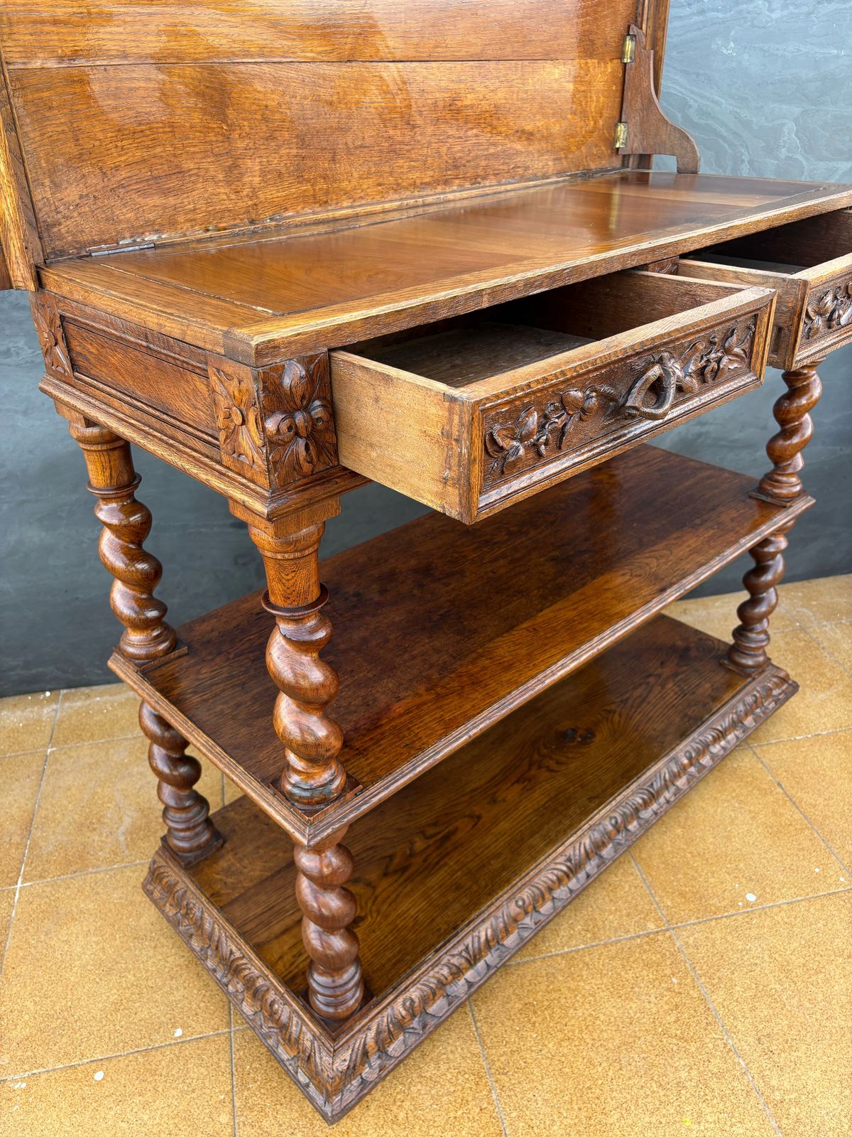 Carved Oak Barley Twist Console With Shelves, 1890s photo vinterior